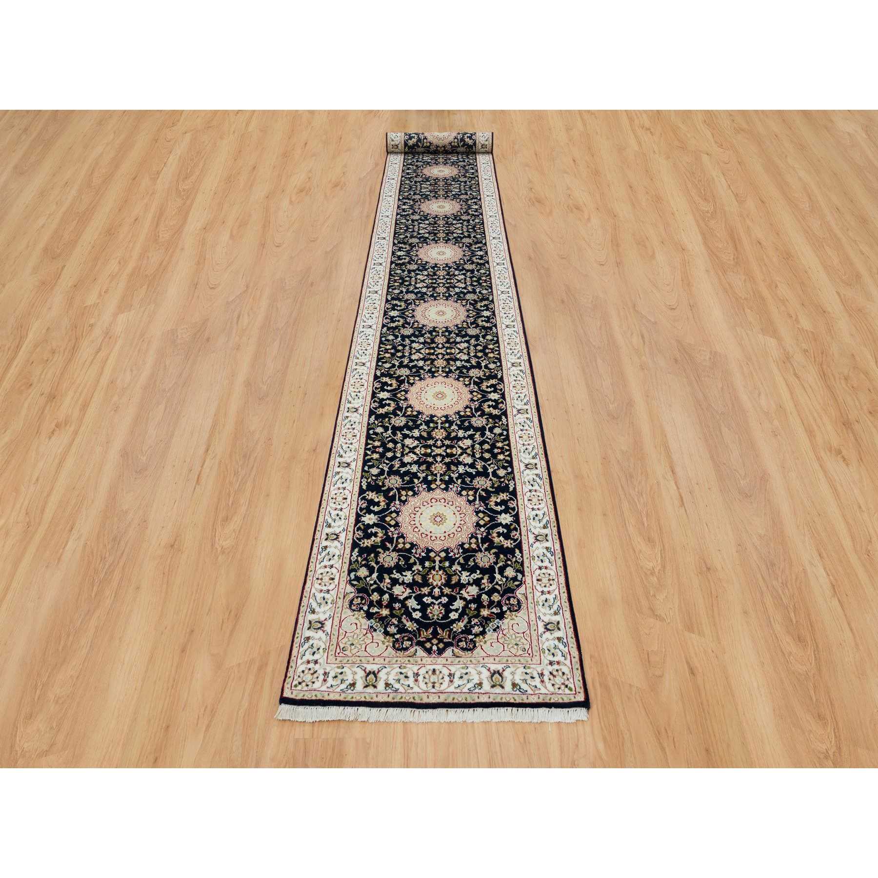 Fine-Oriental-Hand-Knotted-Rug-326705