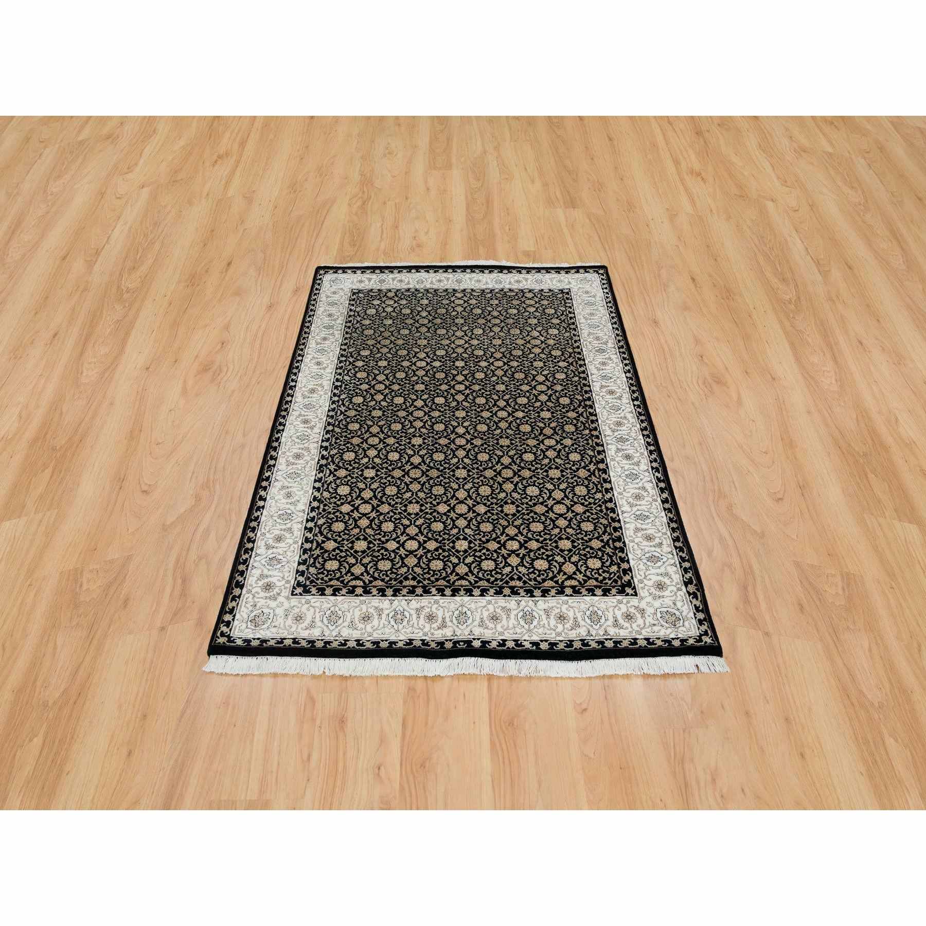 Fine-Oriental-Hand-Knotted-Rug-326965