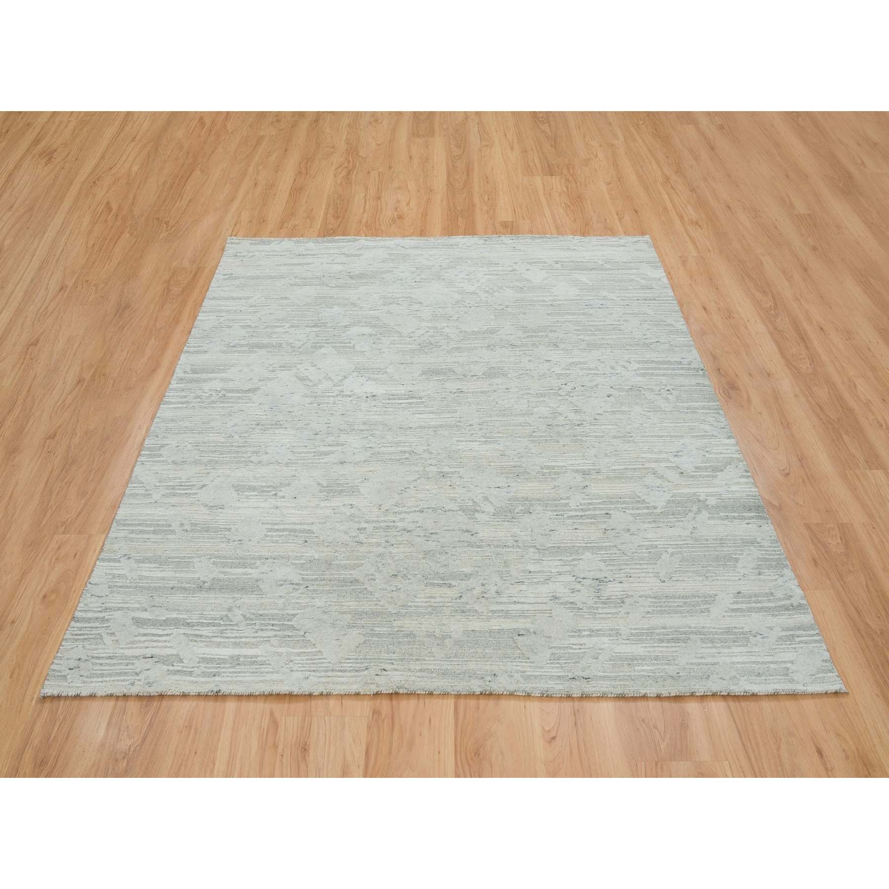 Modern-and-Contemporary-Hand-Knotted-Rug-325780