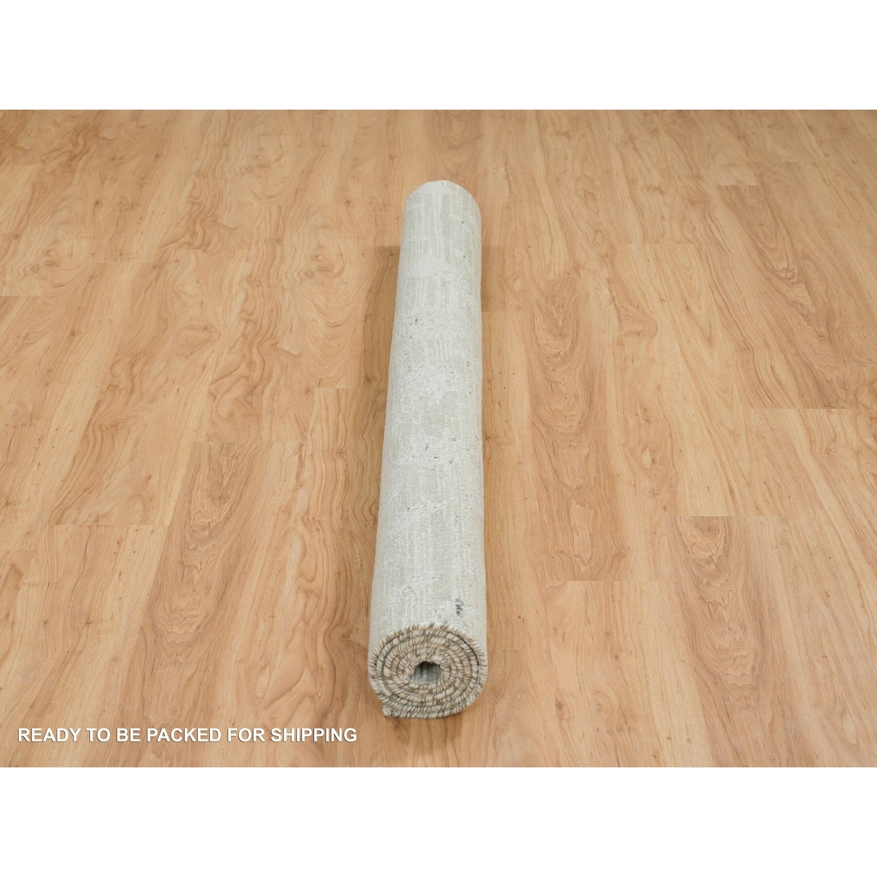 Modern-and-Contemporary-Hand-Knotted-Rug-325780