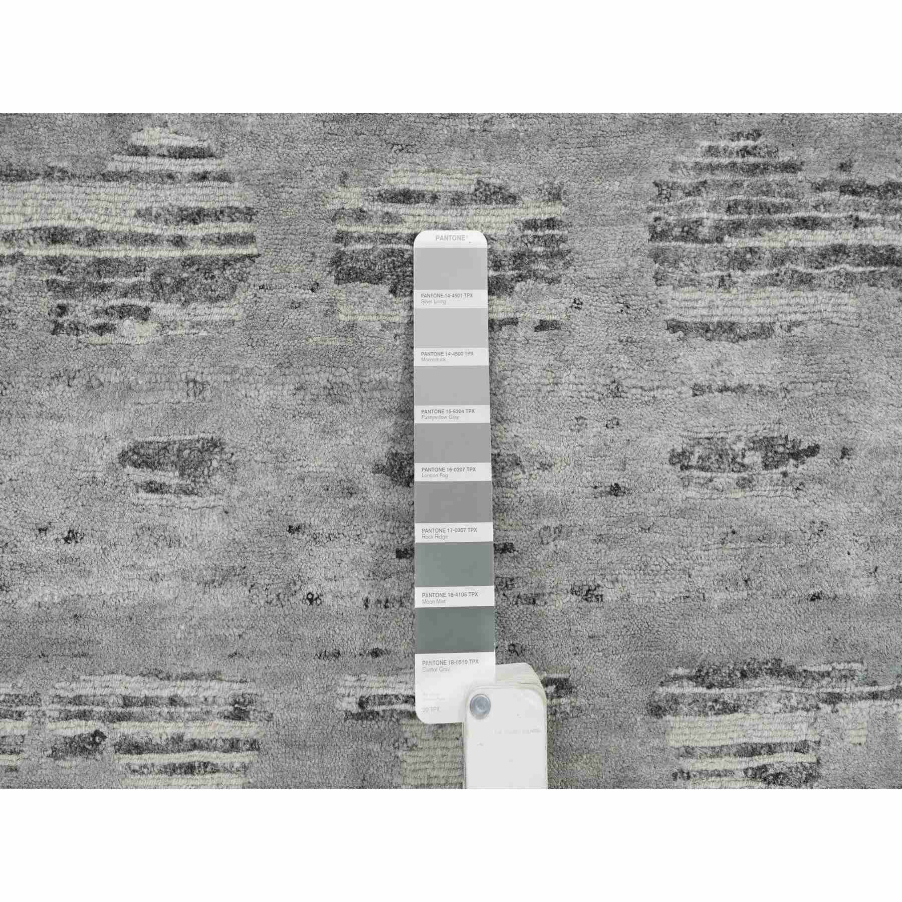 Modern-and-Contemporary-Hand-Knotted-Rug-325785