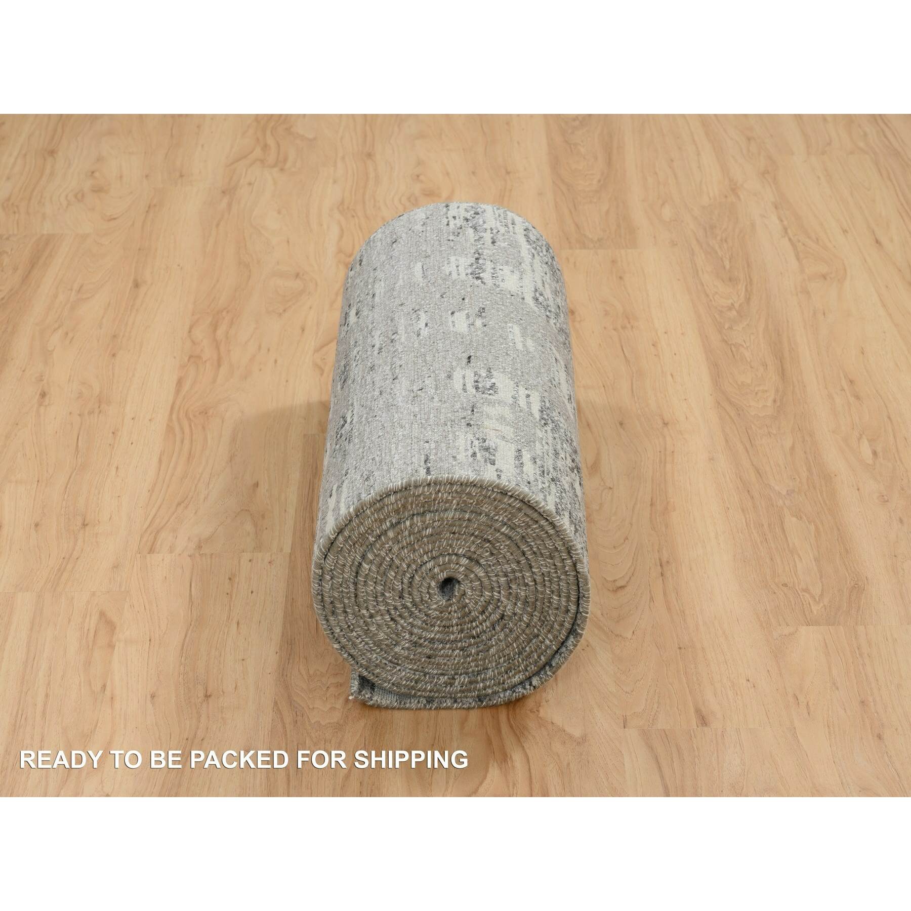 Modern-and-Contemporary-Hand-Knotted-Rug-325785