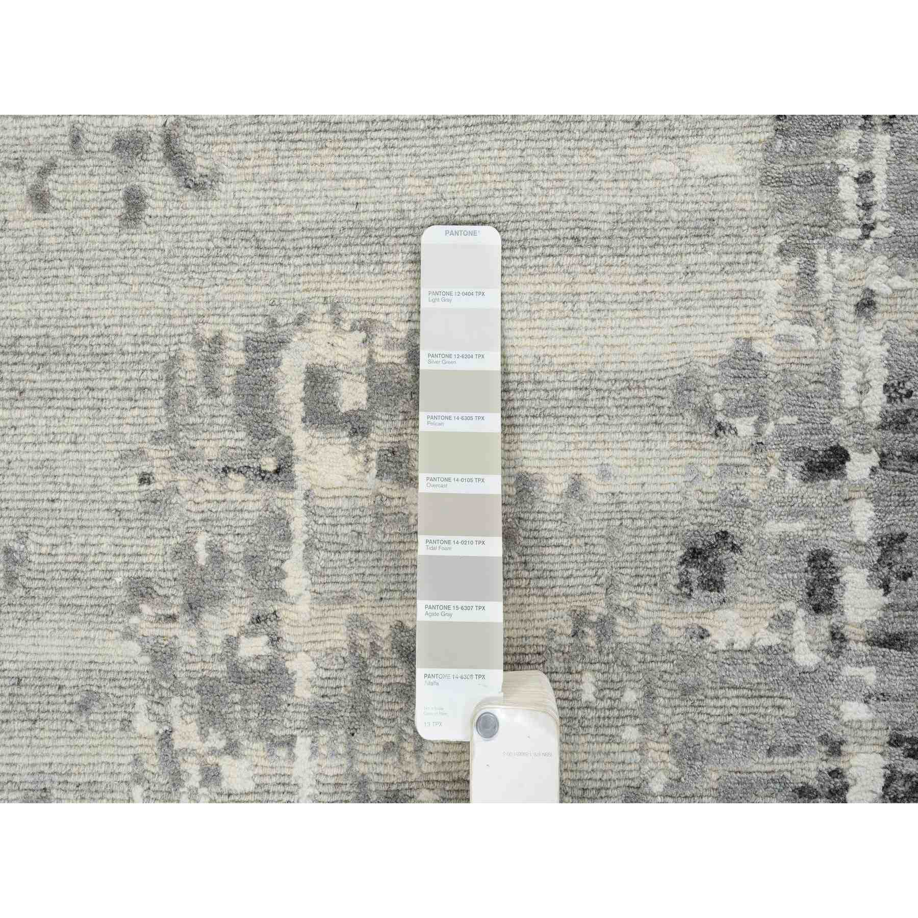 Modern-and-Contemporary-Hand-Knotted-Rug-325820
