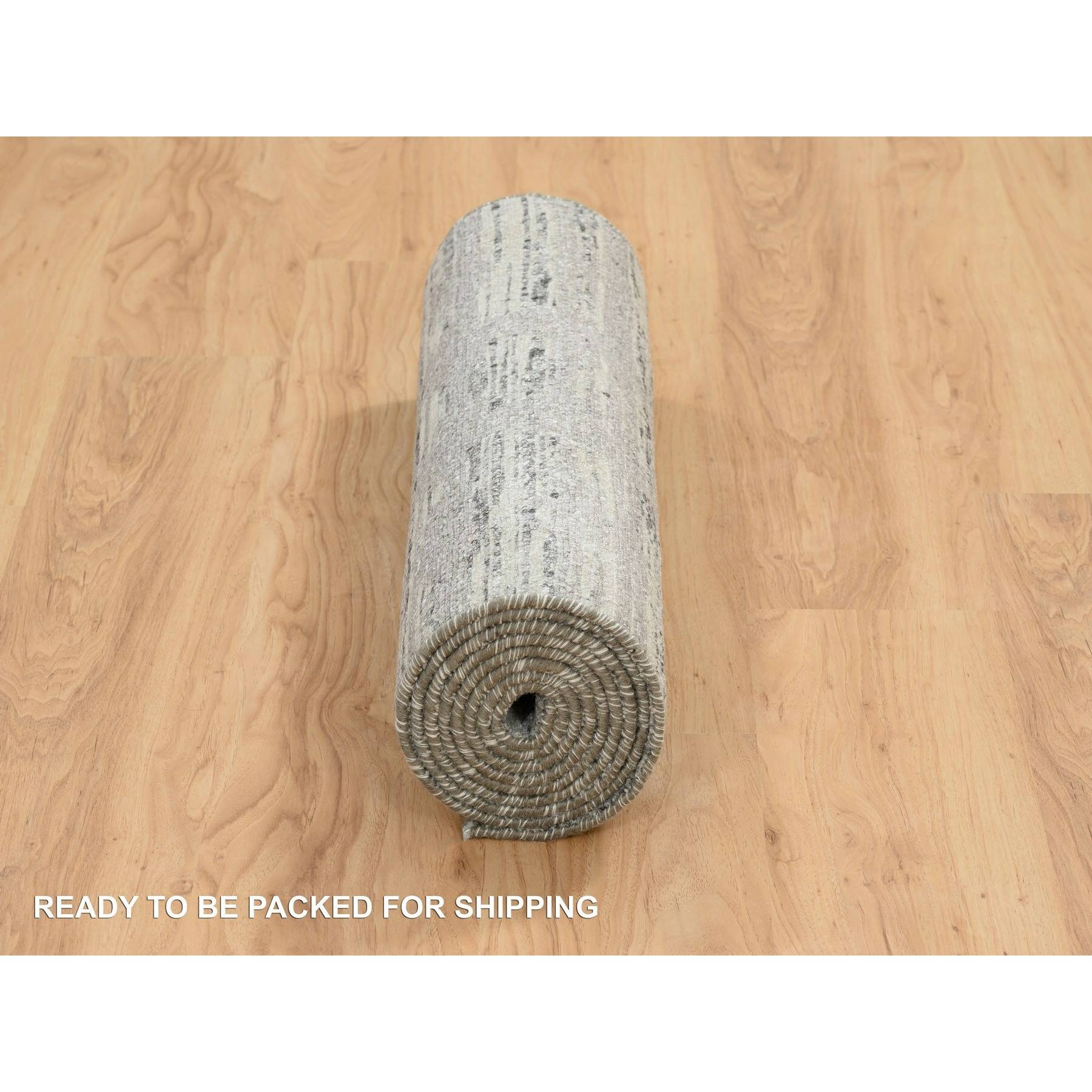 Modern-and-Contemporary-Hand-Knotted-Rug-325830
