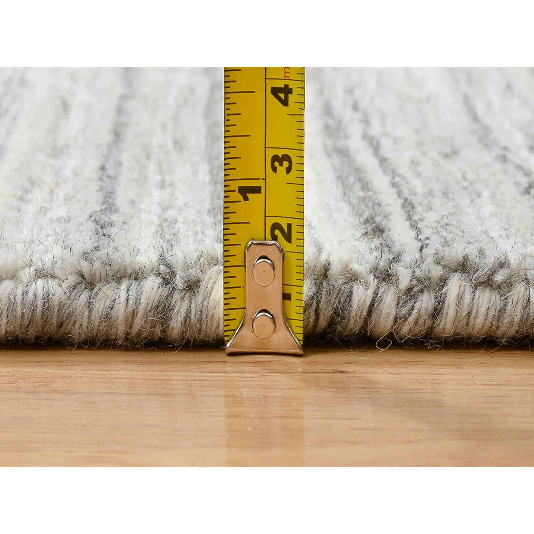 Modern-and-Contemporary-Hand-Loomed-Rug-325060