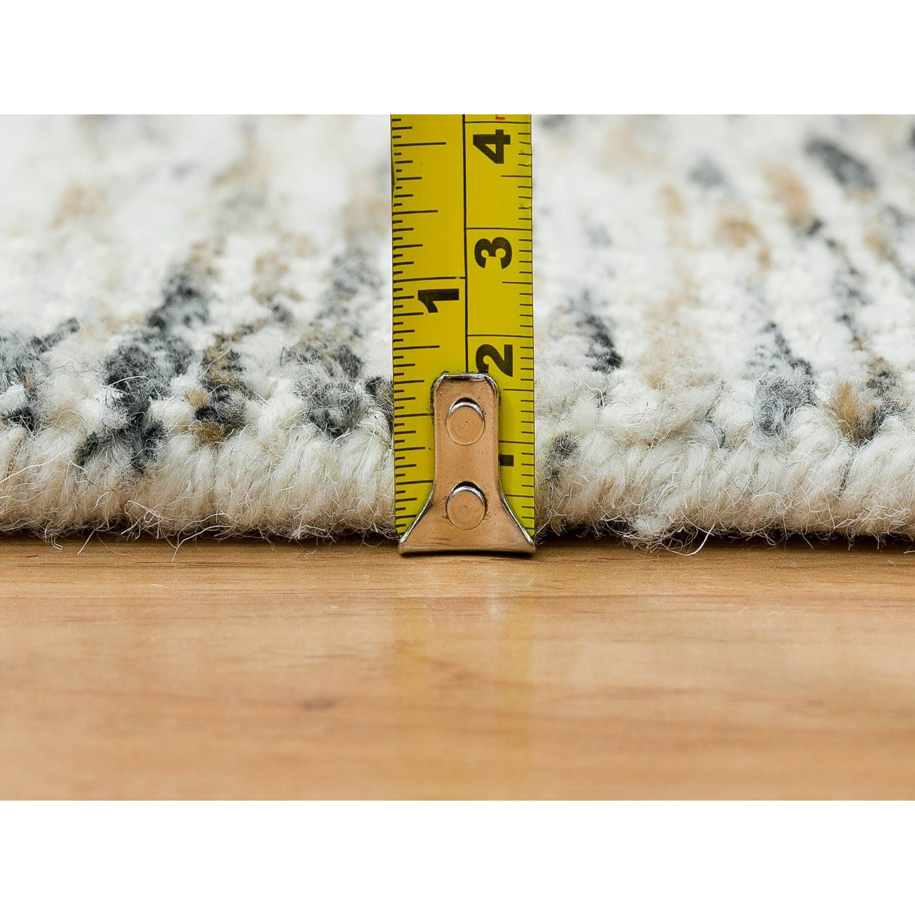 Modern-and-Contemporary-Hand-Loomed-Rug-327180