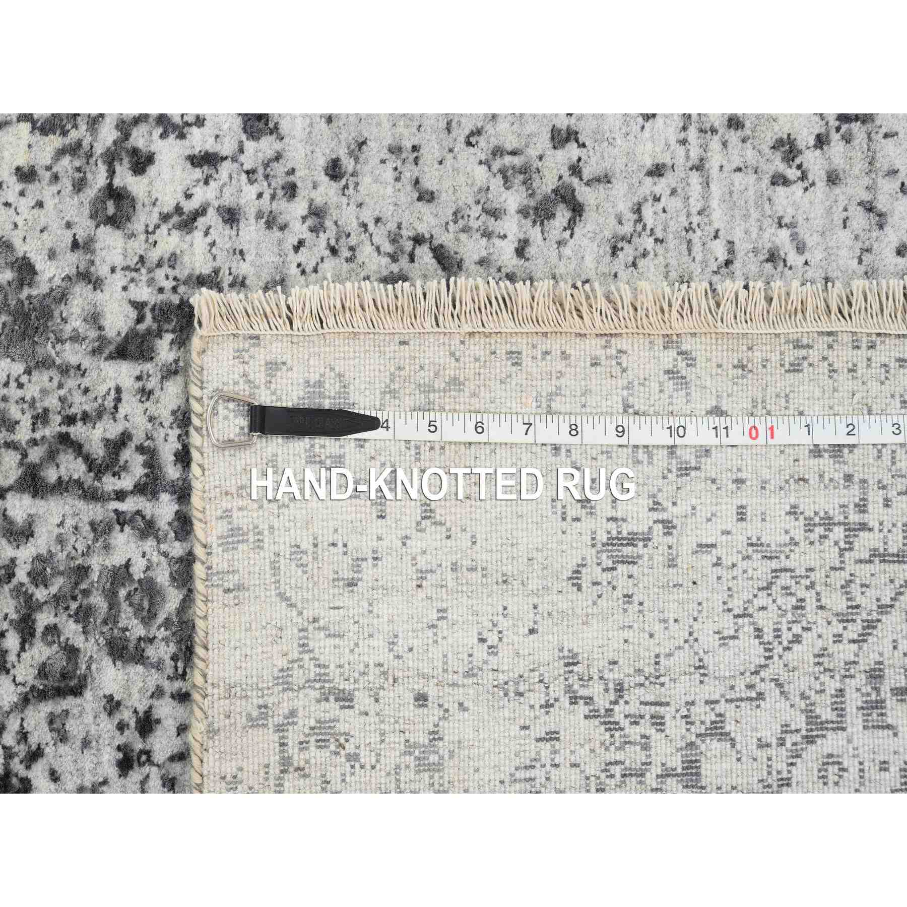Transitional-Hand-Knotted-Rug-325115