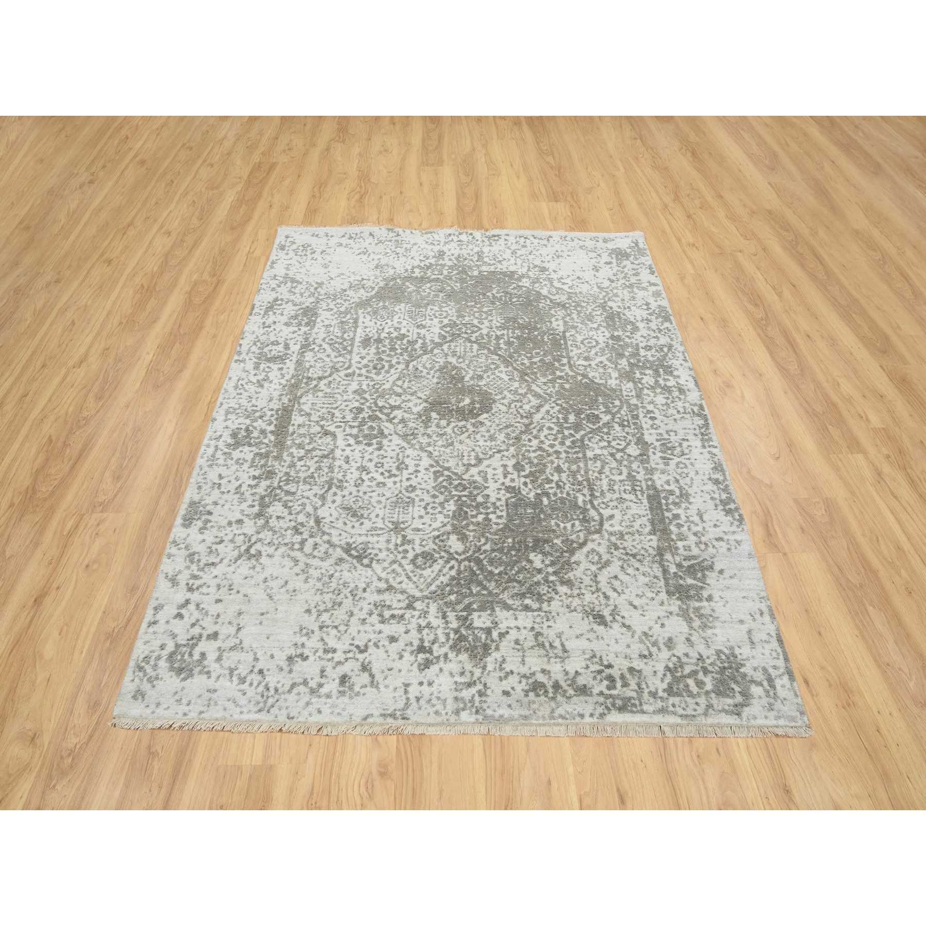 Transitional-Hand-Knotted-Rug-326045