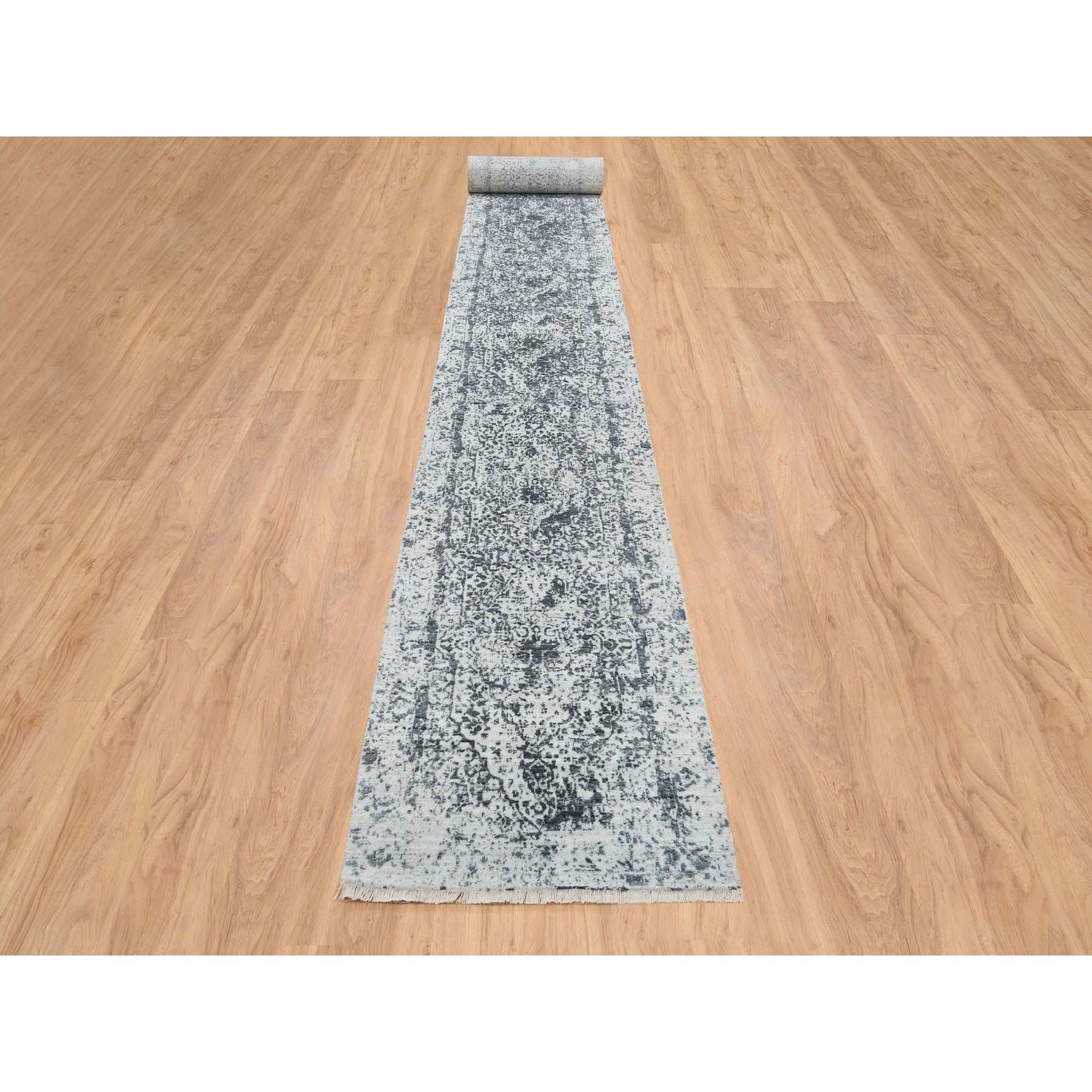Transitional-Hand-Knotted-Rug-326075