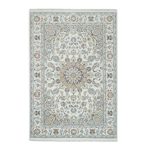 Ivory, Hand Knotted Nain with Center Medallion Flower Design, 250 KPSI Soft Wool, Oriental Rug