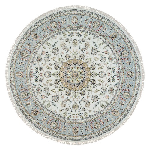 Ivory, Nain with Centre Medallion Flower Design, 250 KPSI, Natural Wool, Hand Knotted, Round Oriental Rug