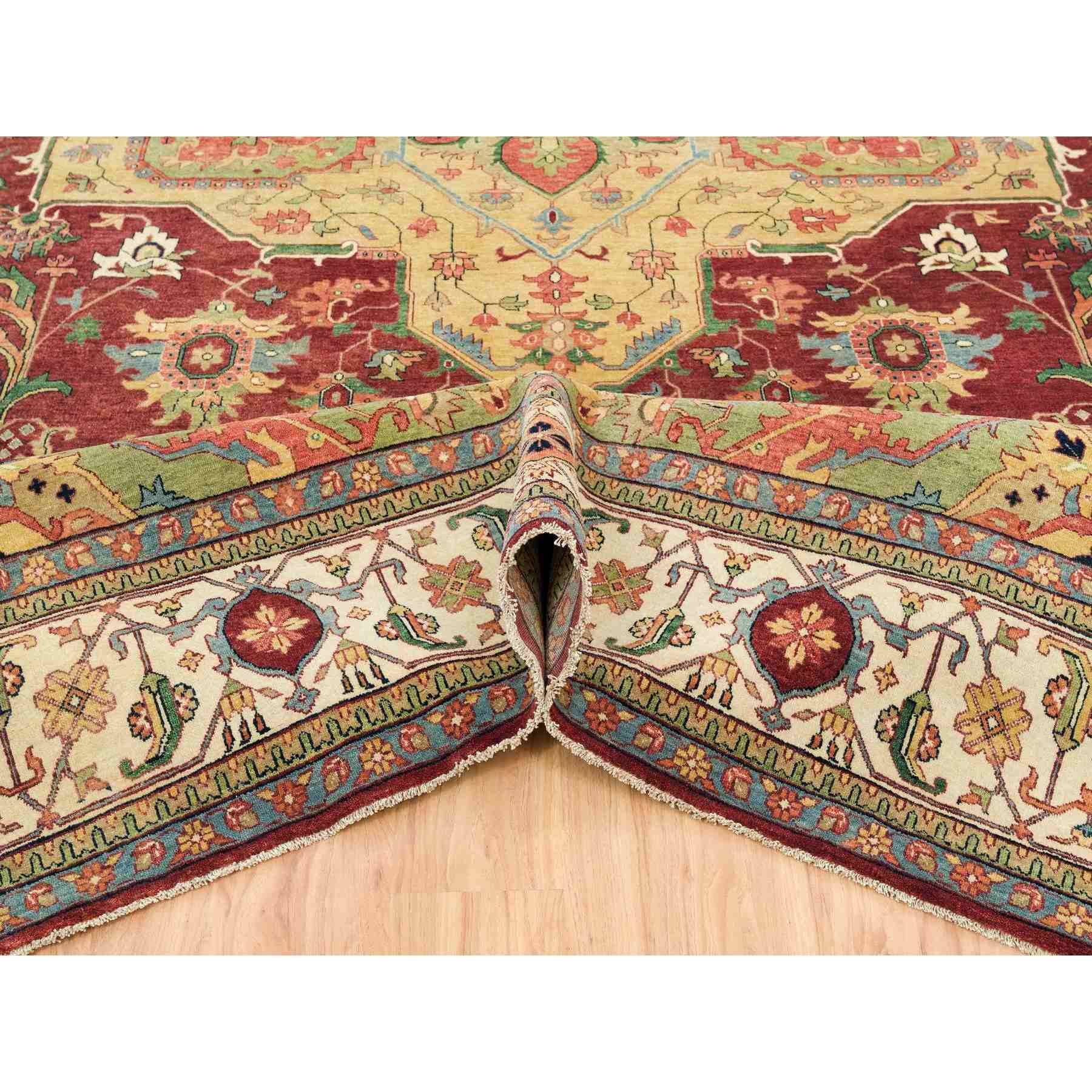 Heriz-Hand-Knotted-Rug-327510