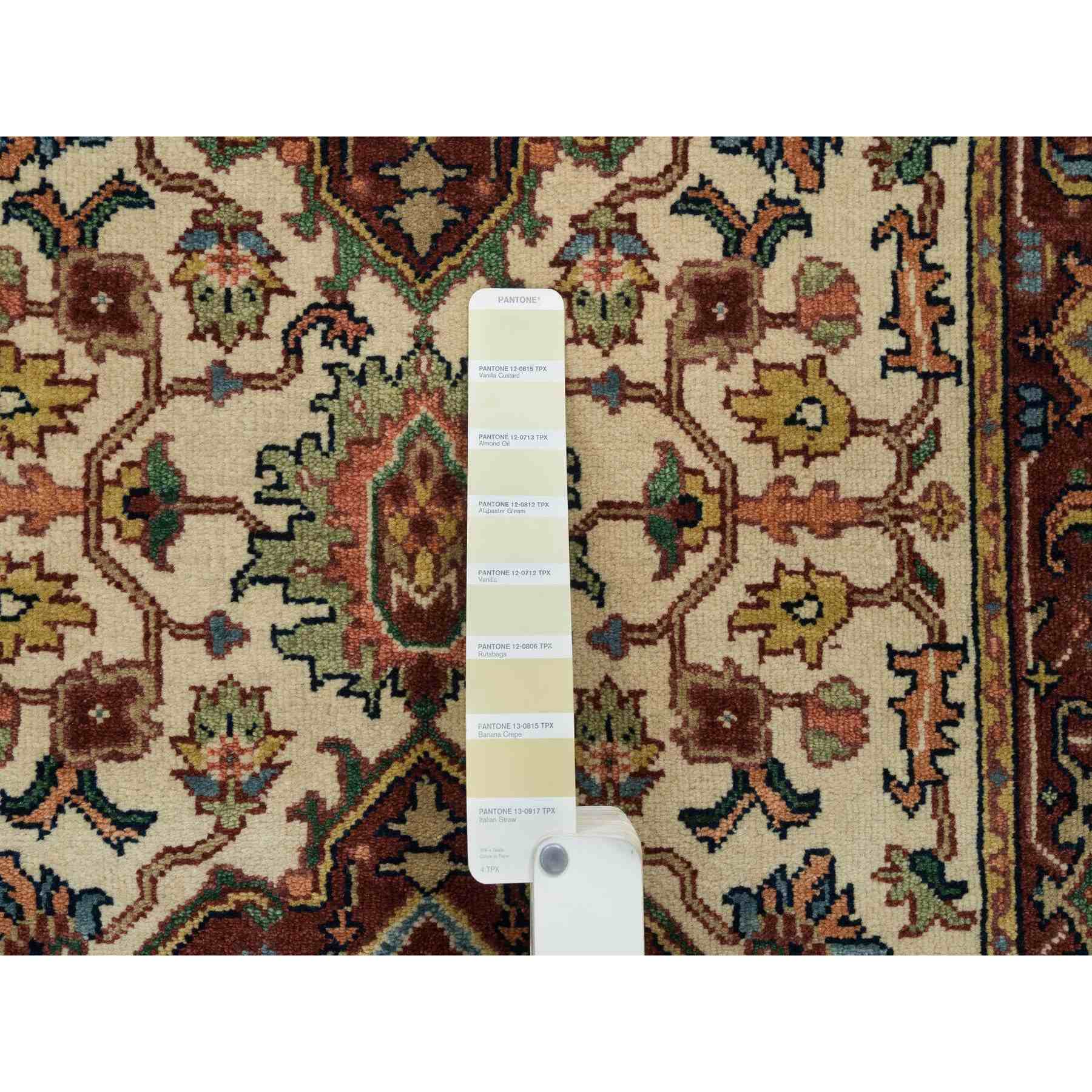 Heriz-Hand-Knotted-Rug-328570
