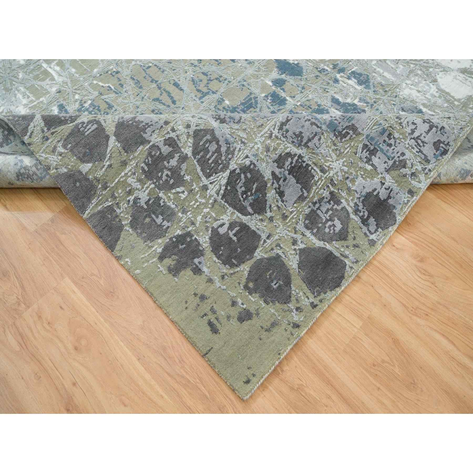 Modern-and-Contemporary-Hand-Knotted-Rug-328125