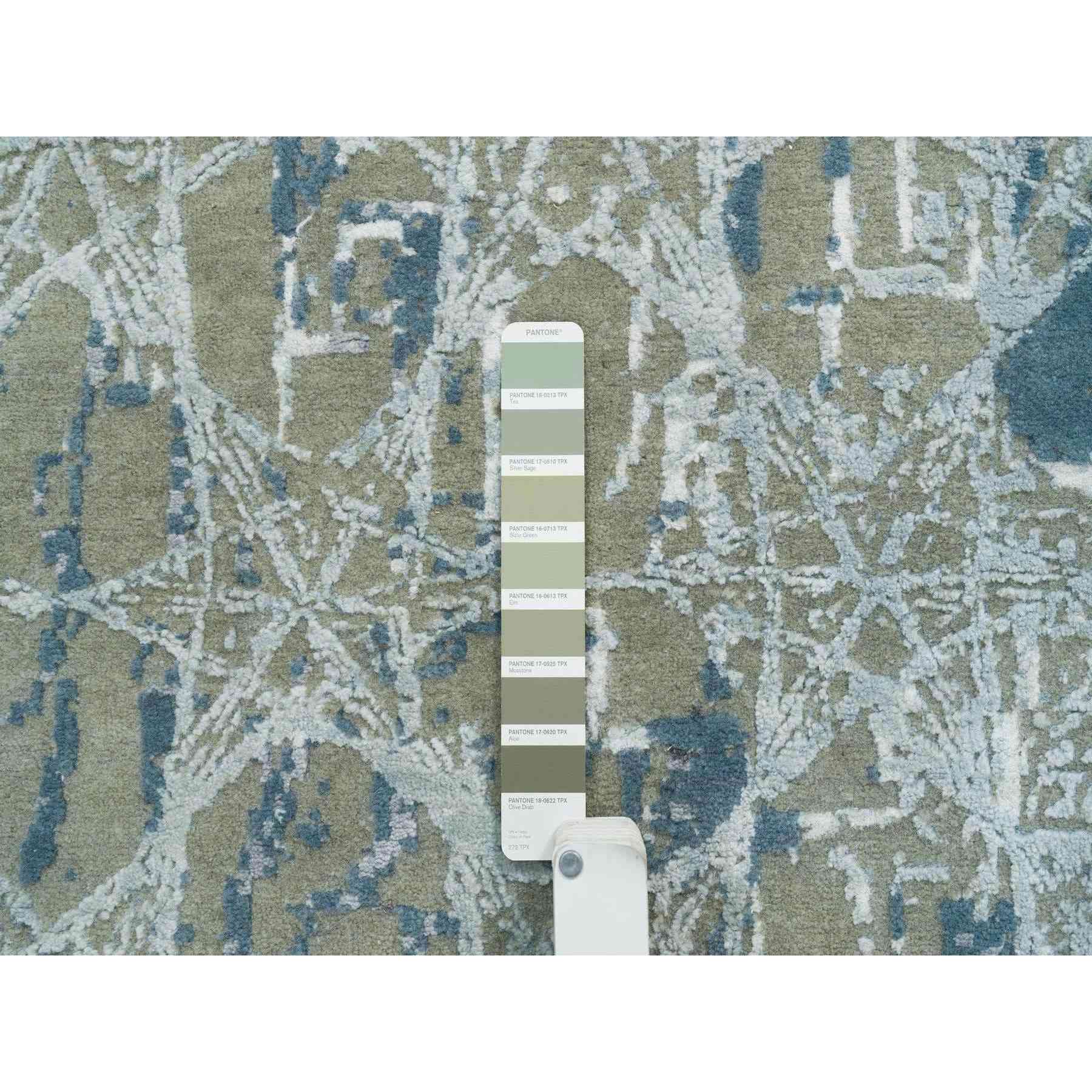 Modern-and-Contemporary-Hand-Knotted-Rug-328125