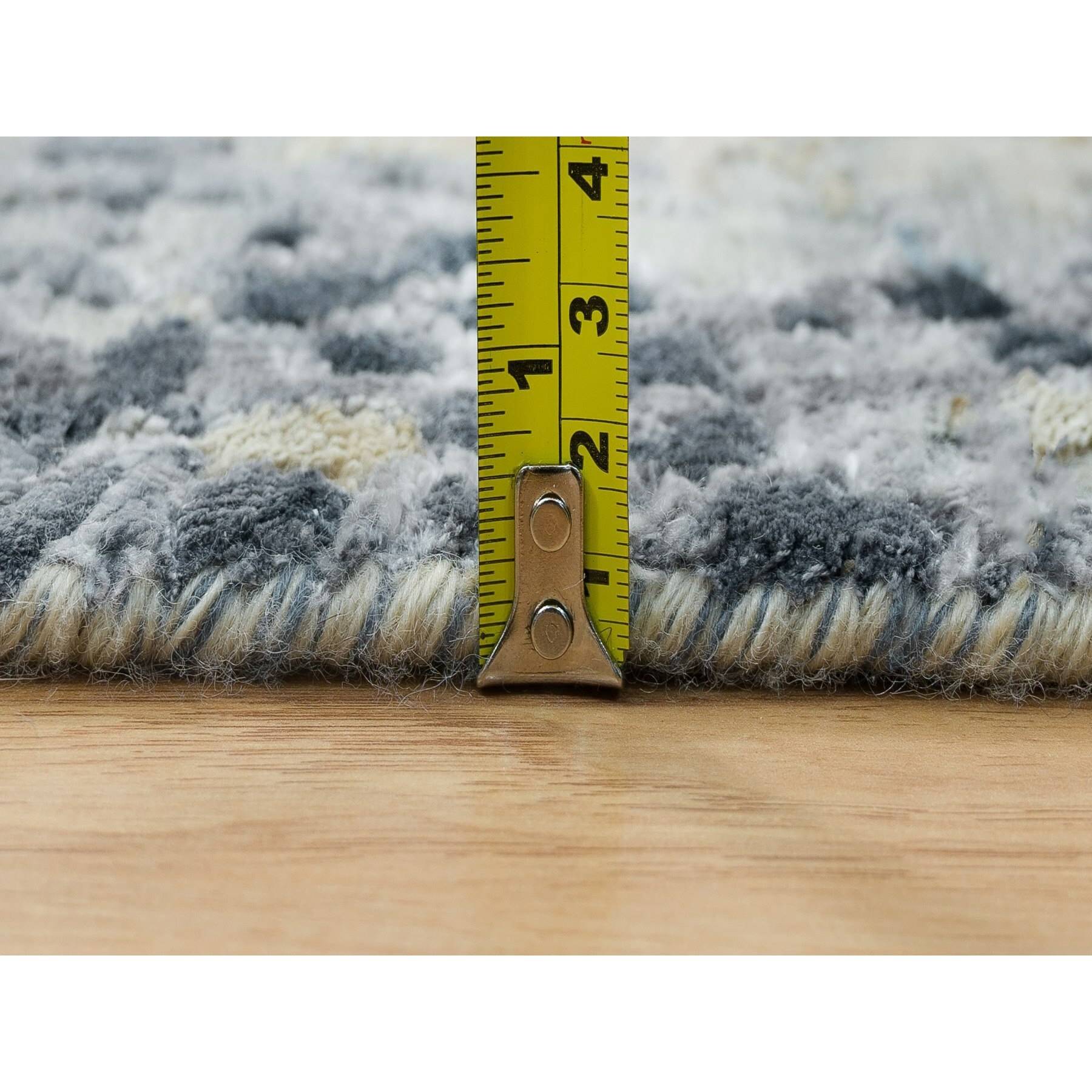 Modern-and-Contemporary-Hand-Knotted-Rug-328160