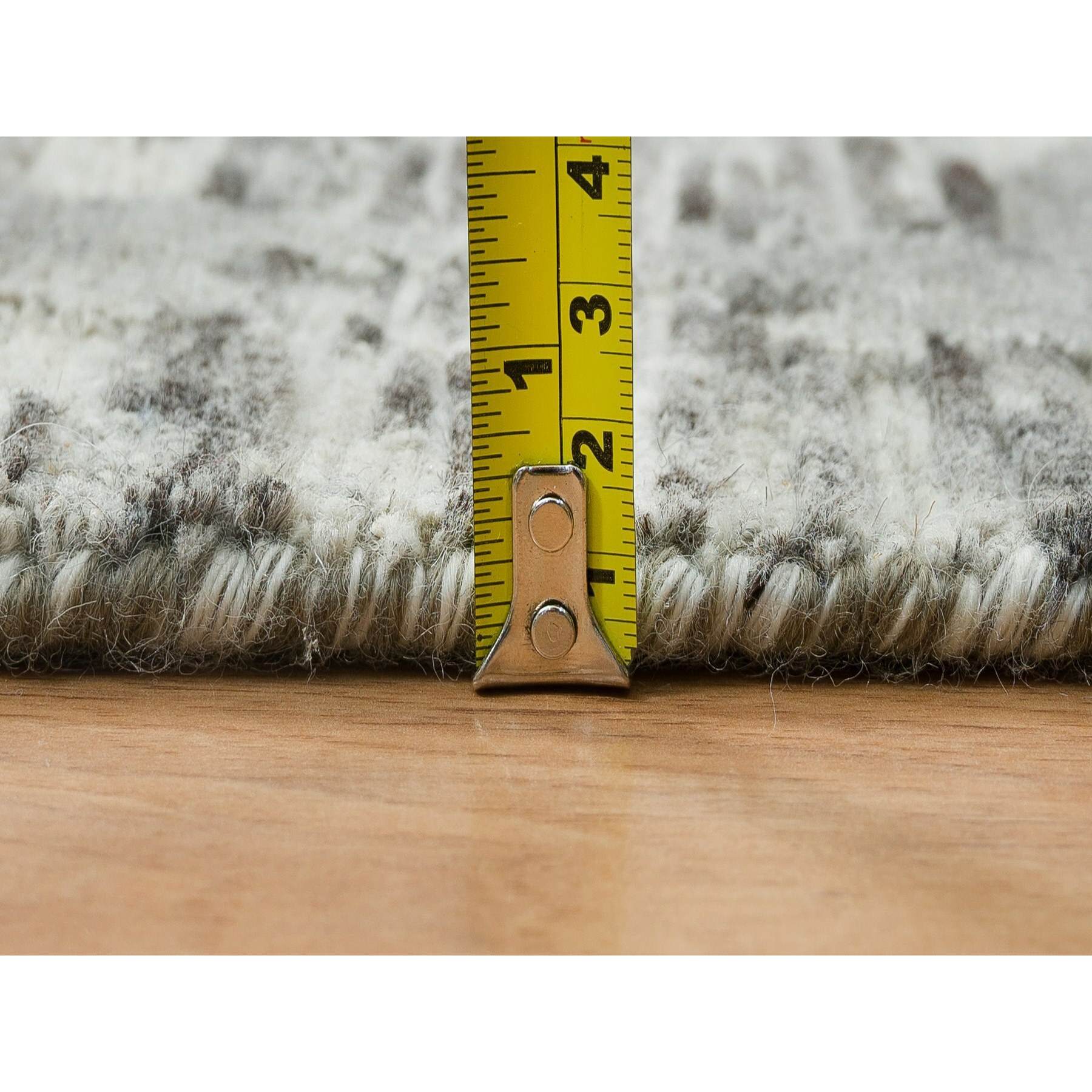 Modern-and-Contemporary-Hand-Knotted-Rug-328200