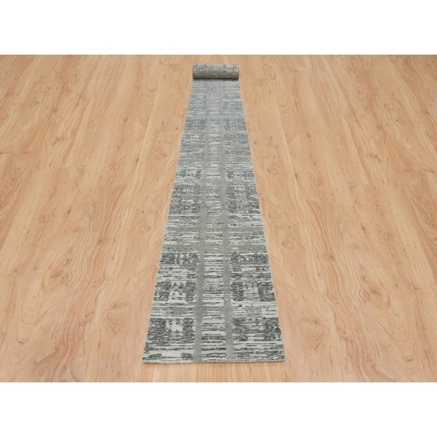 Modern-and-Contemporary-Hand-Knotted-Rug-328240