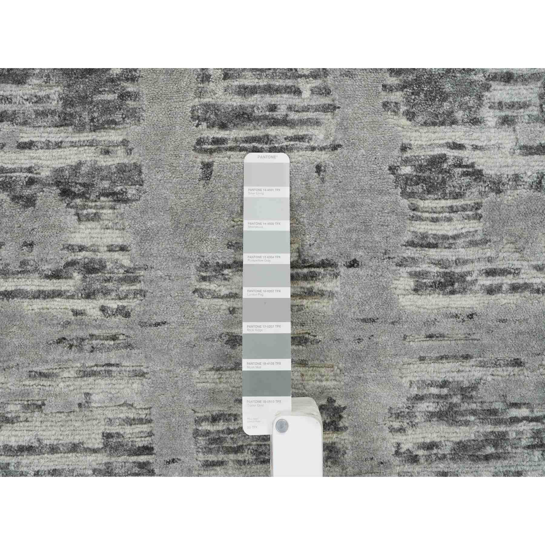 Modern-and-Contemporary-Hand-Knotted-Rug-328240