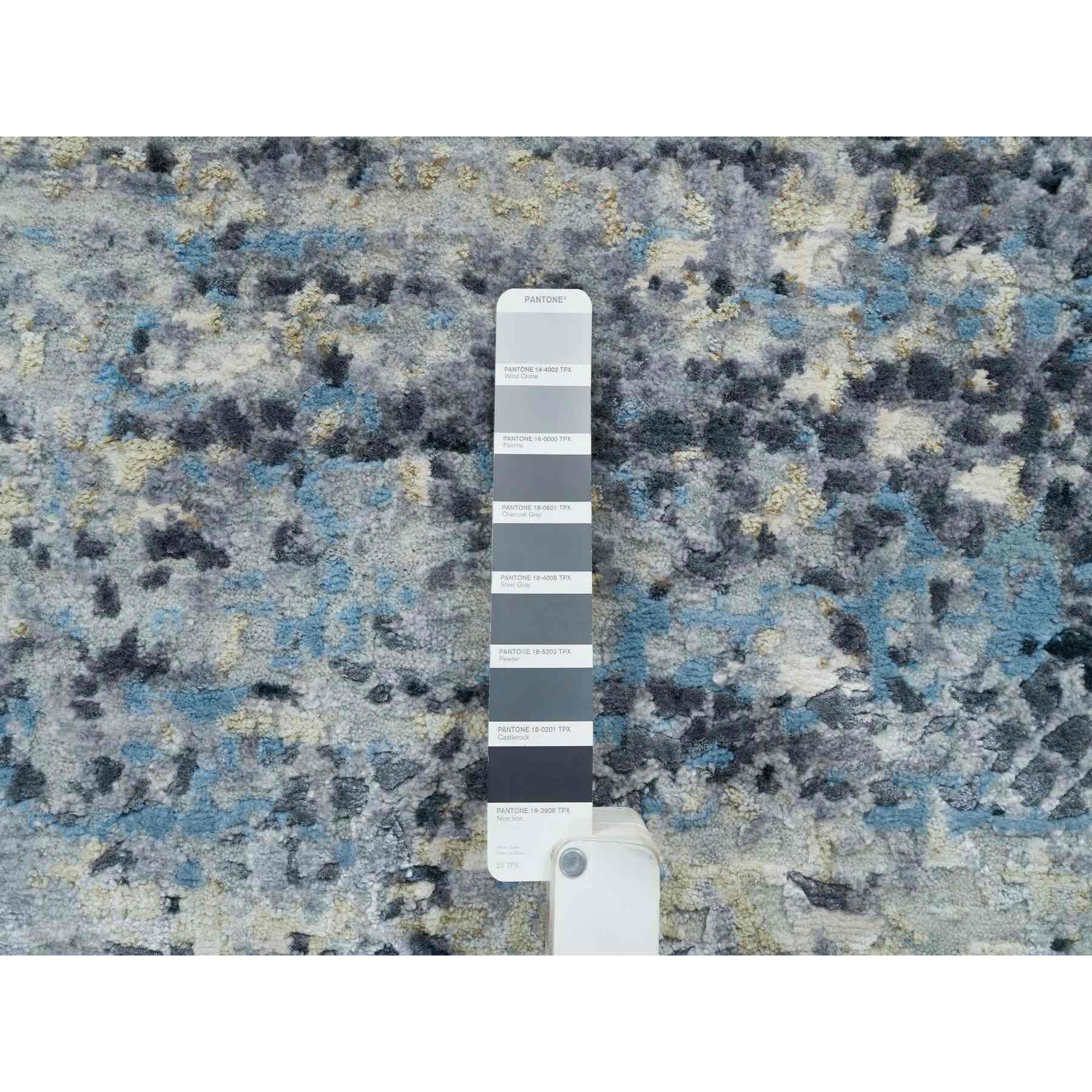 Modern-and-Contemporary-Hand-Knotted-Rug-329395