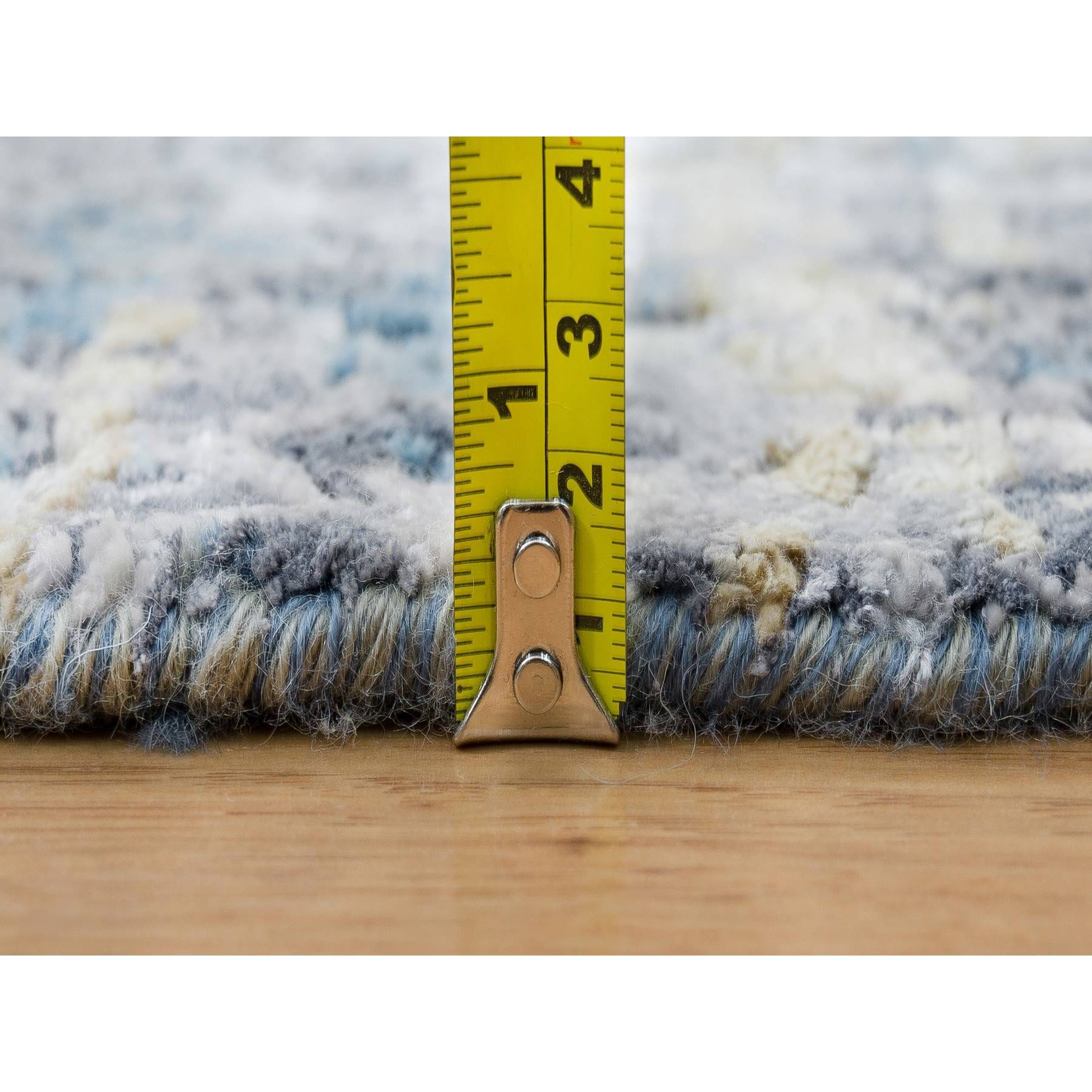 Modern-and-Contemporary-Hand-Knotted-Rug-329395