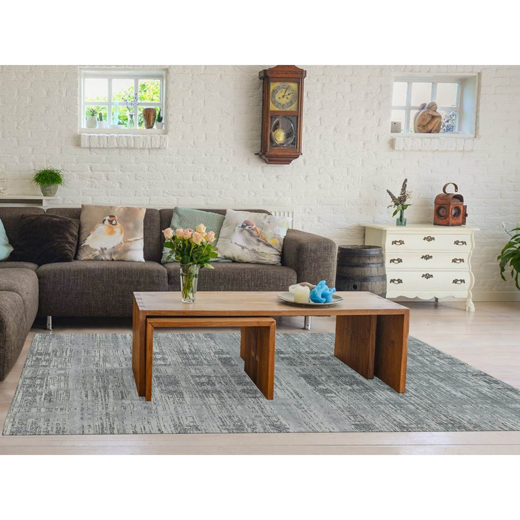 Modern-and-Contemporary-Hand-Knotted-Rug-329725