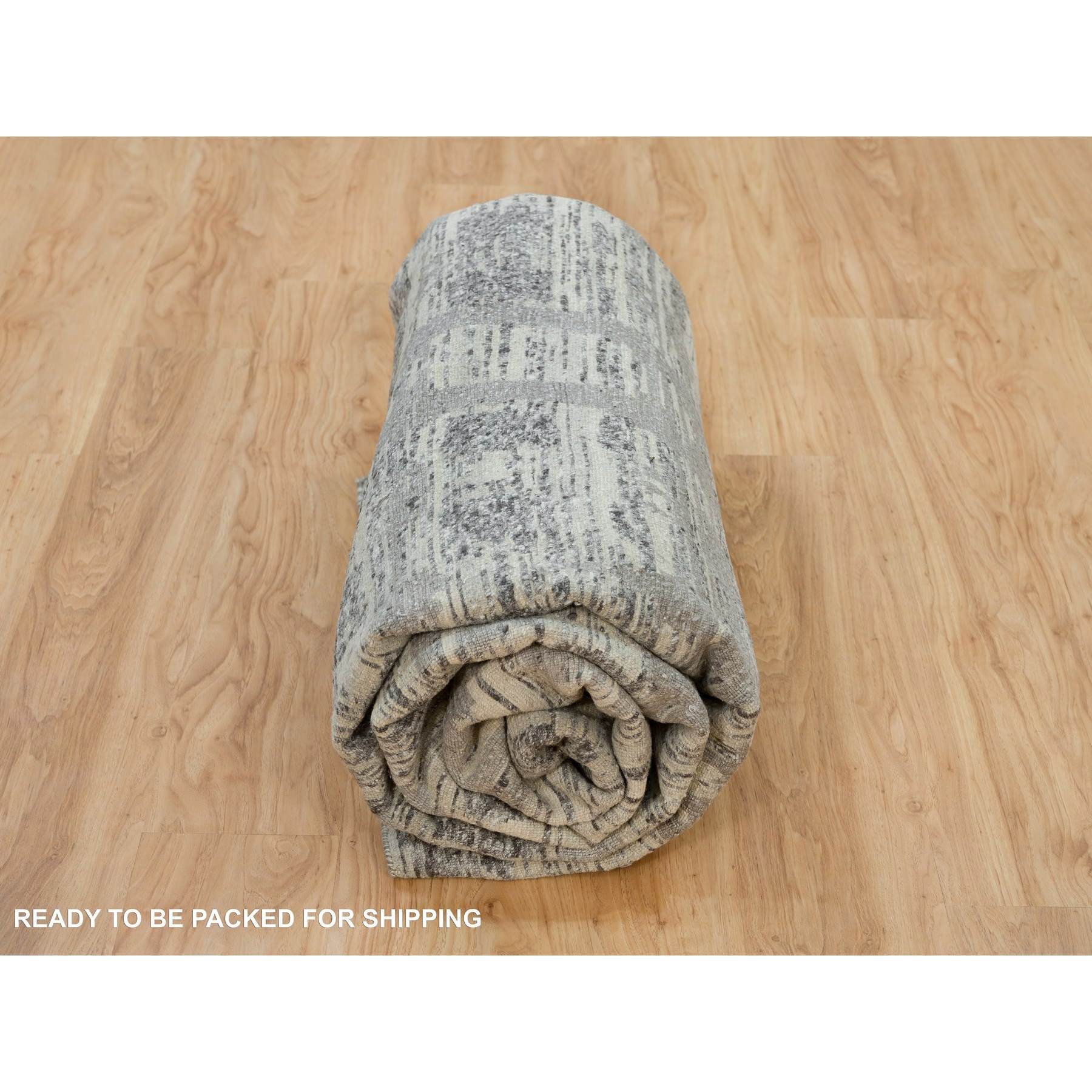Modern-and-Contemporary-Hand-Knotted-Rug-329725