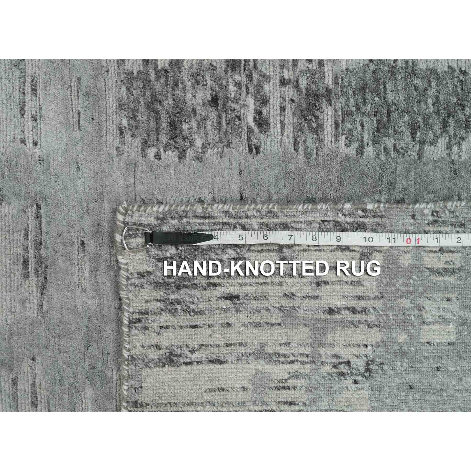 Modern-and-Contemporary-Hand-Knotted-Rug-329725