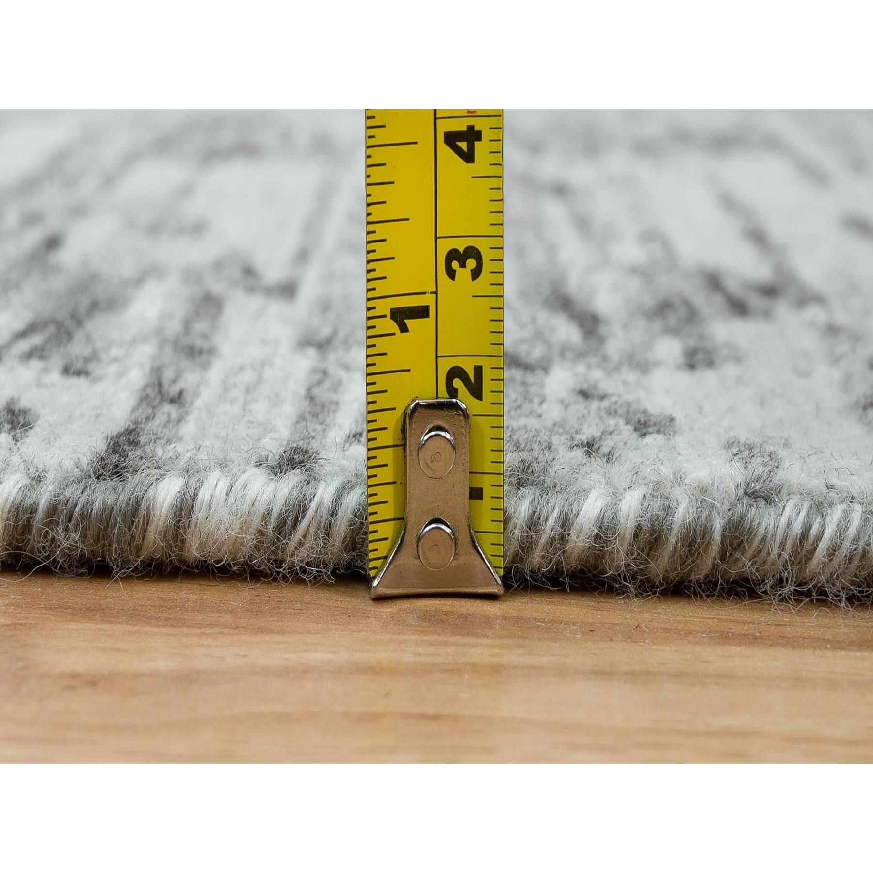 Modern-and-Contemporary-Hand-Knotted-Rug-329780