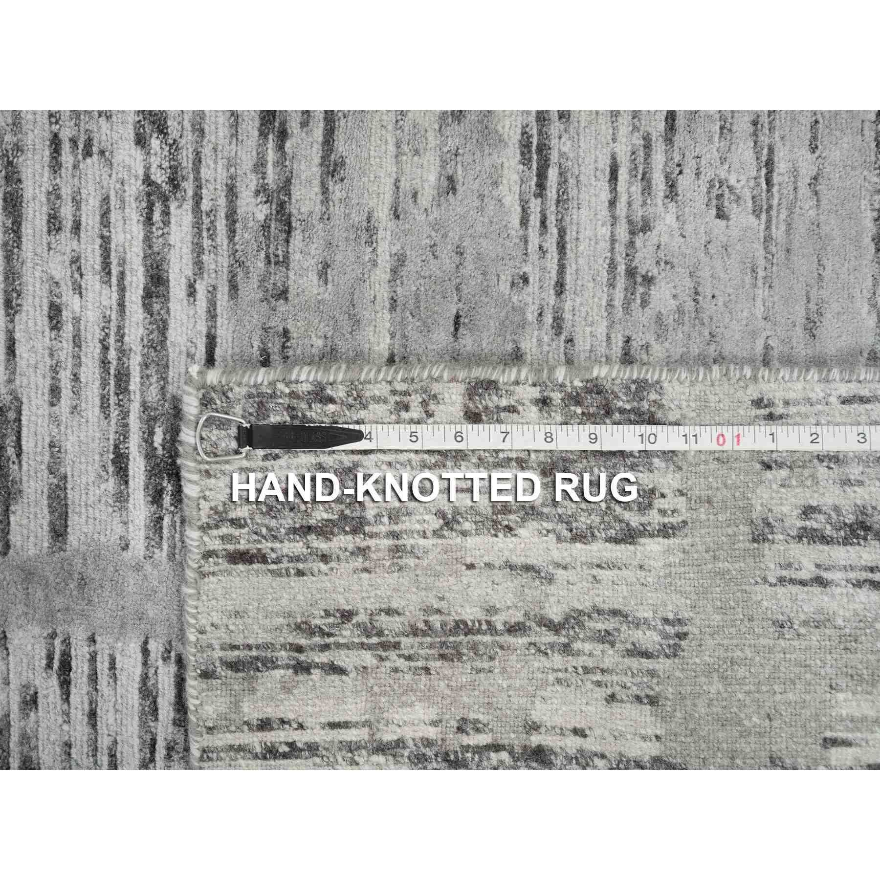 Modern-and-Contemporary-Hand-Knotted-Rug-329780