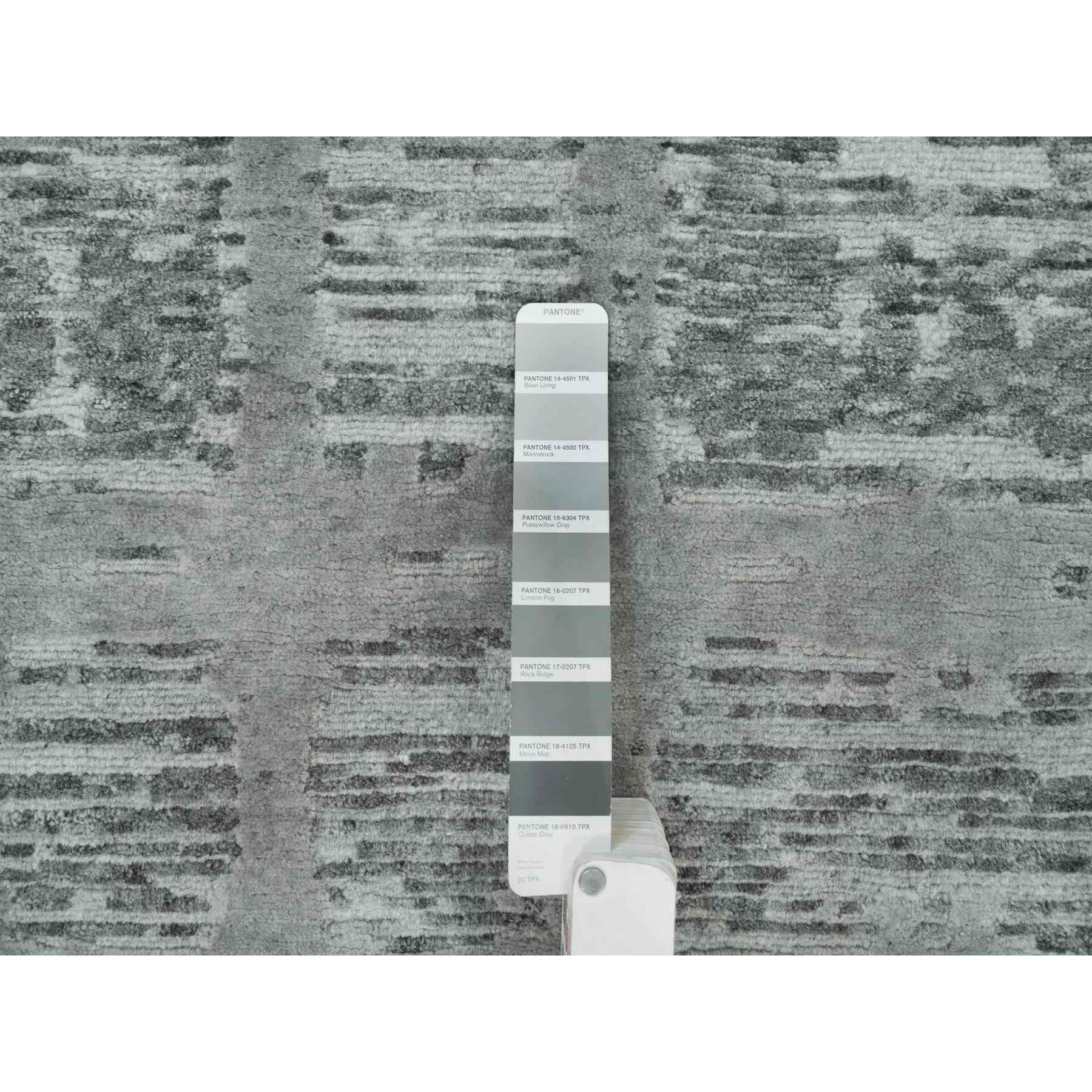 Modern-and-Contemporary-Hand-Knotted-Rug-329805