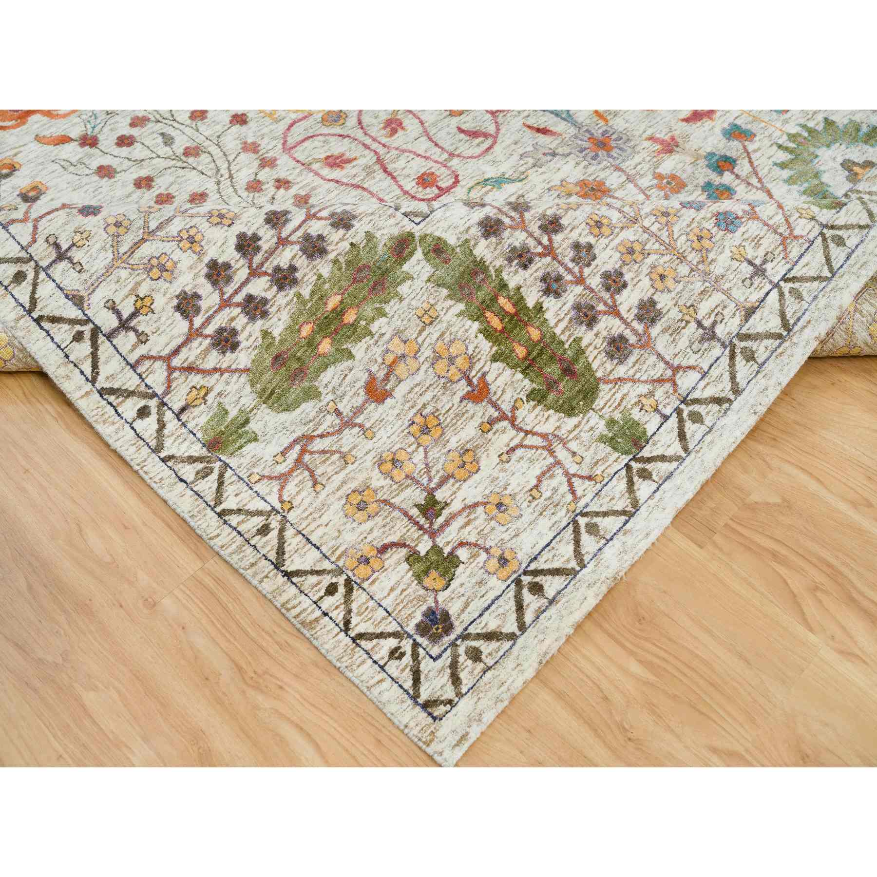 Wool-and-Silk-Hand-Knotted-Rug-329680