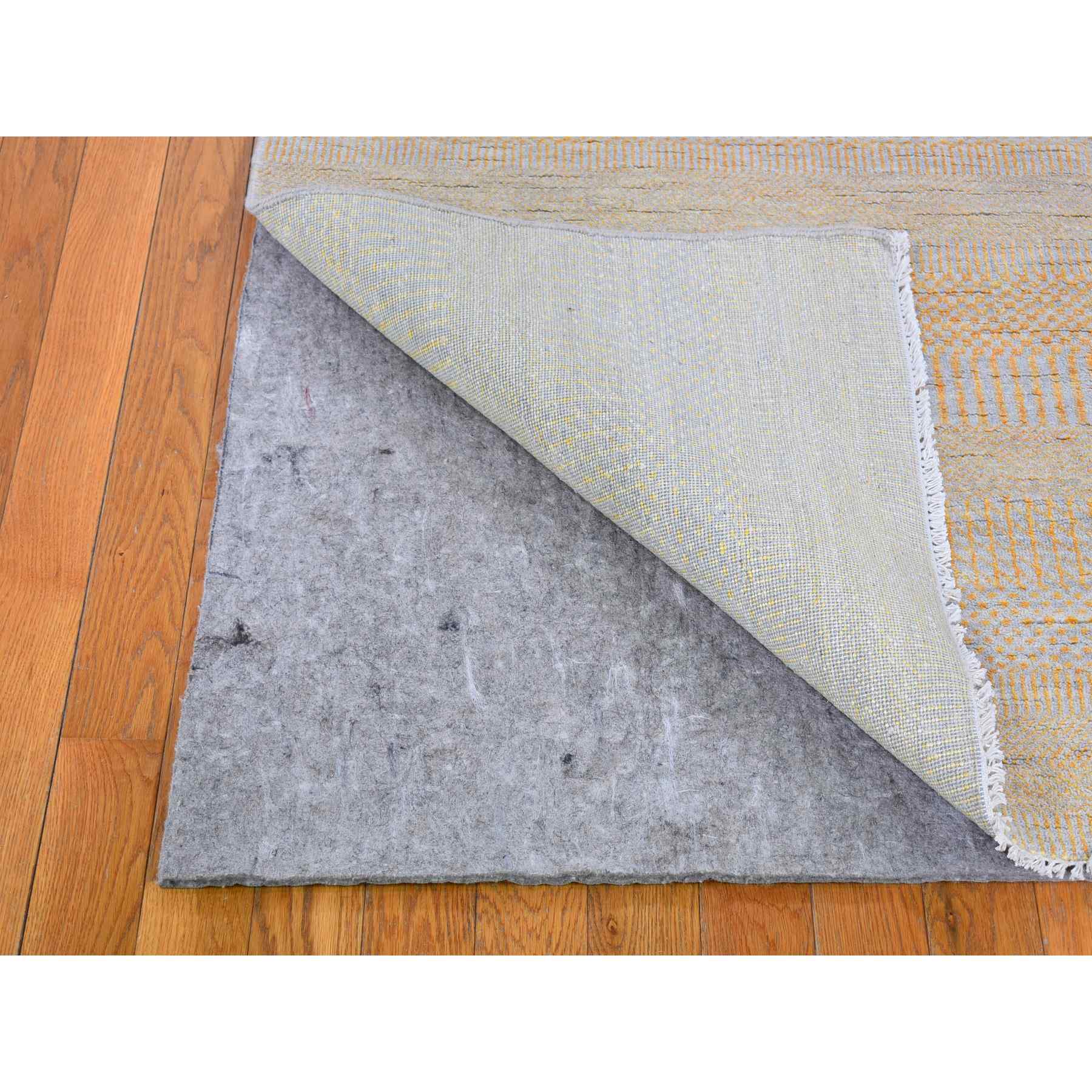 Modern-and-Contemporary-Hand-Knotted-Rug-330280