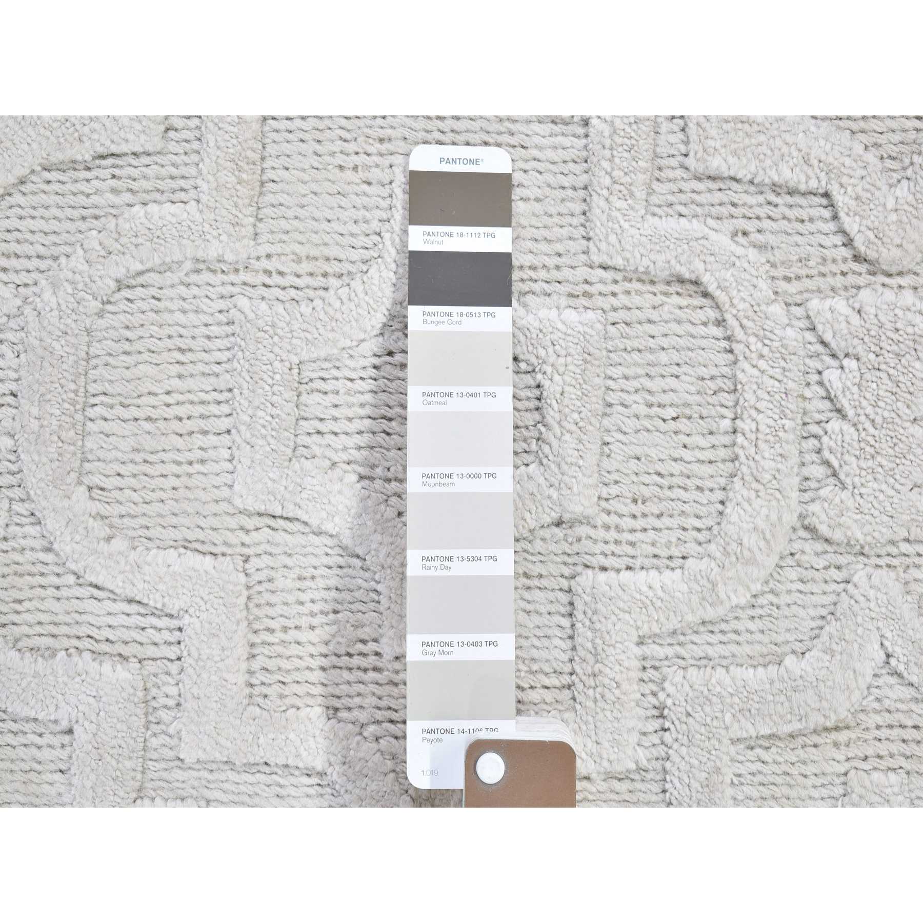 Modern-and-Contemporary-Hand-Knotted-Rug-330795