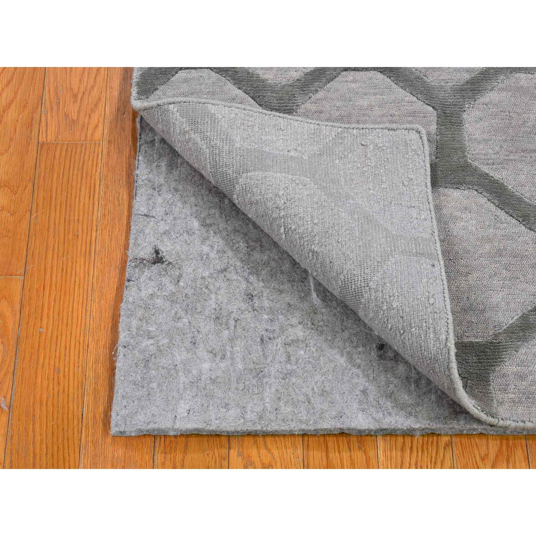Modern-and-Contemporary-Hand-Knotted-Rug-330820