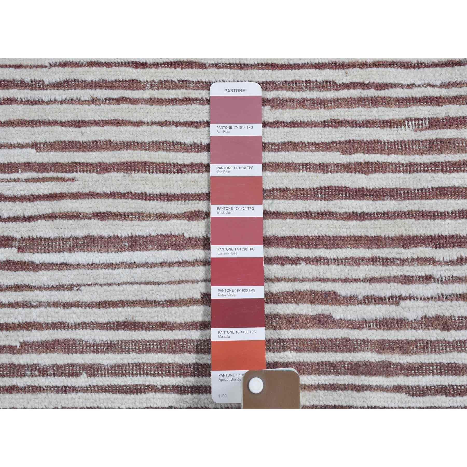 Modern-and-Contemporary-Hand-Knotted-Rug-331895