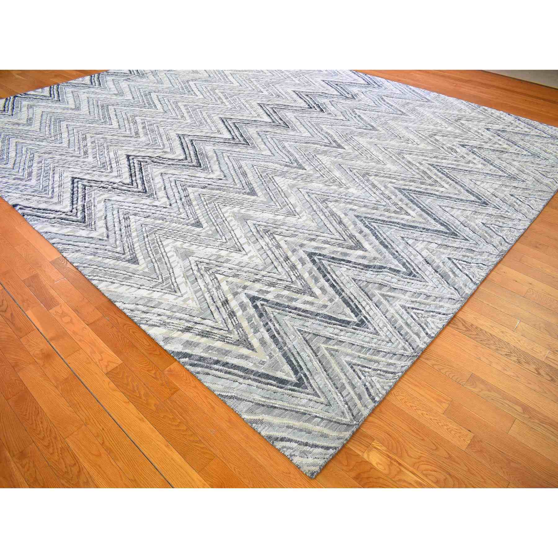 Modern-and-Contemporary-Hand-Knotted-Rug-331935