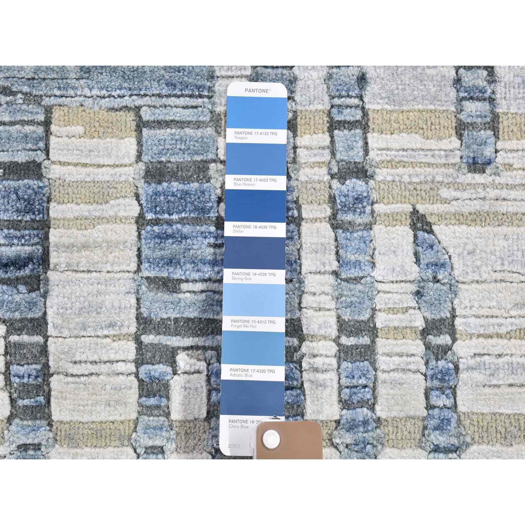 Modern-and-Contemporary-Hand-Knotted-Rug-332325