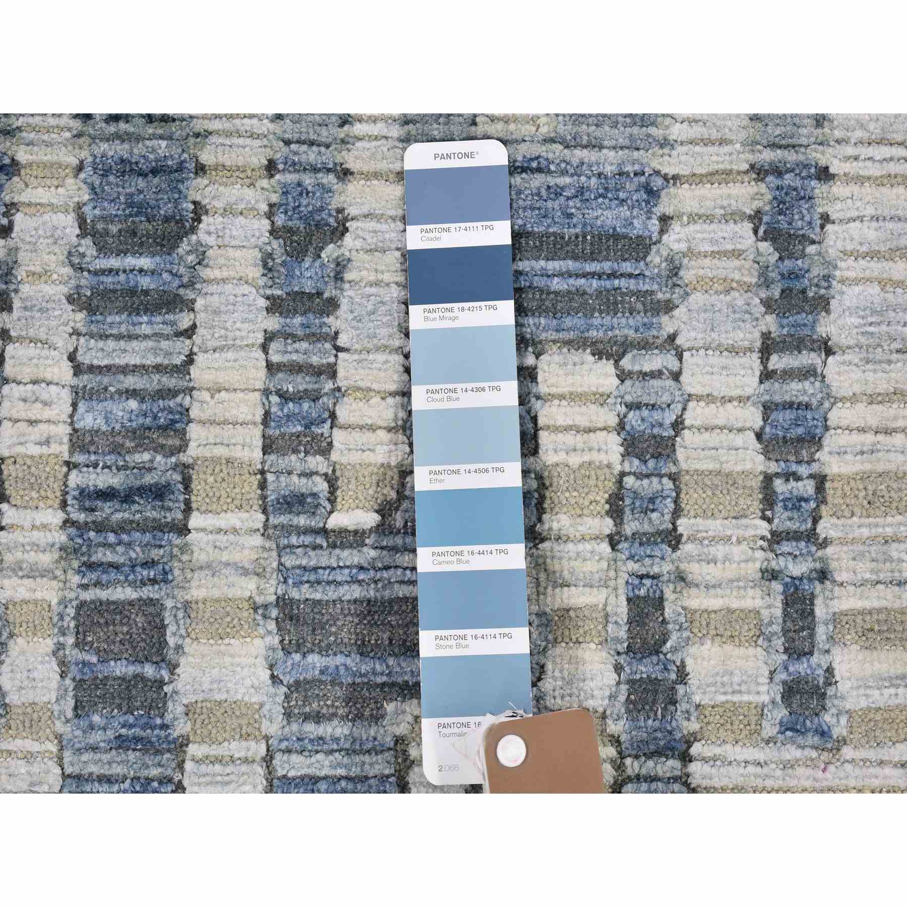 Modern-and-Contemporary-Hand-Knotted-Rug-332355