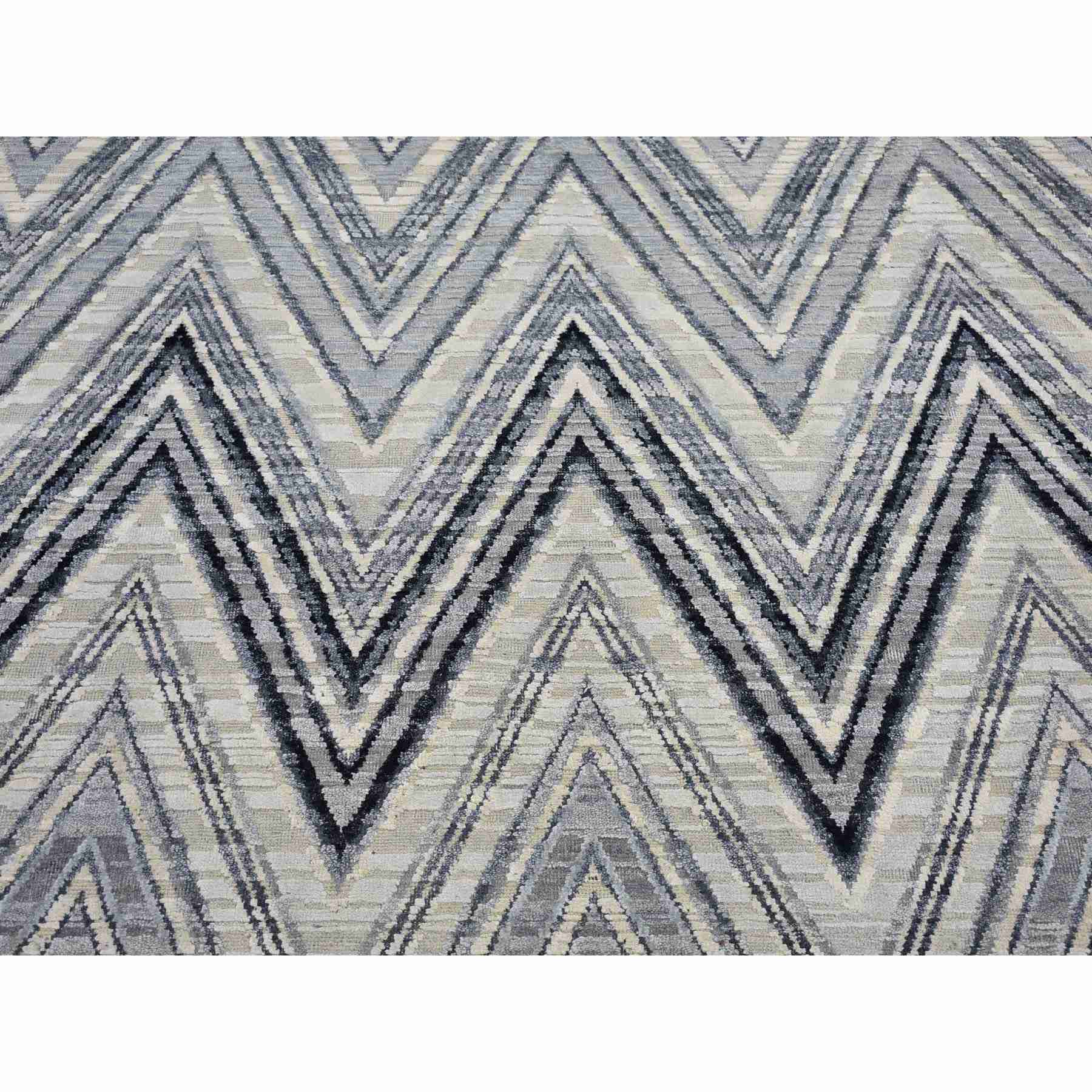 Modern-and-Contemporary-Hand-Knotted-Rug-332440