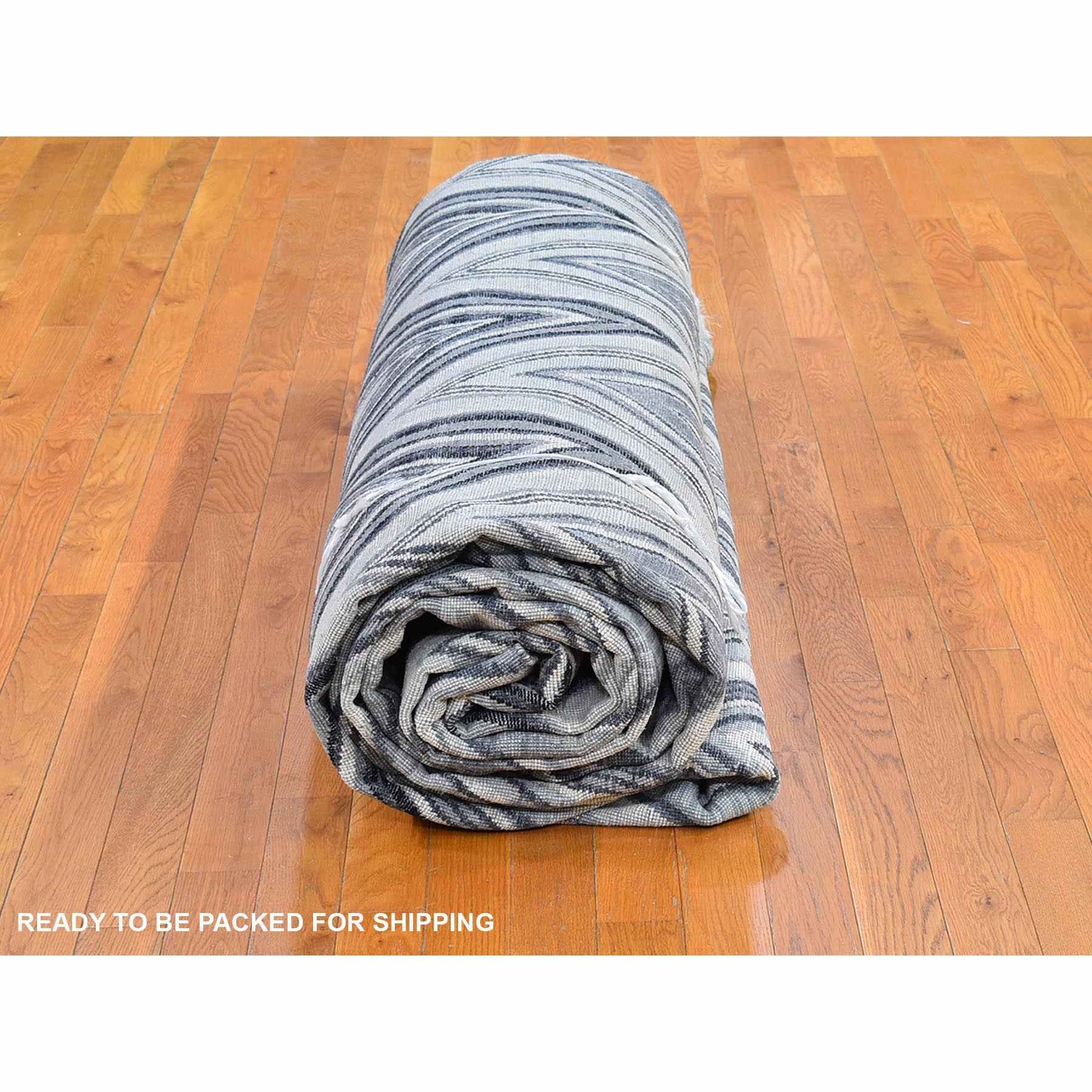 Modern-and-Contemporary-Hand-Knotted-Rug-332440