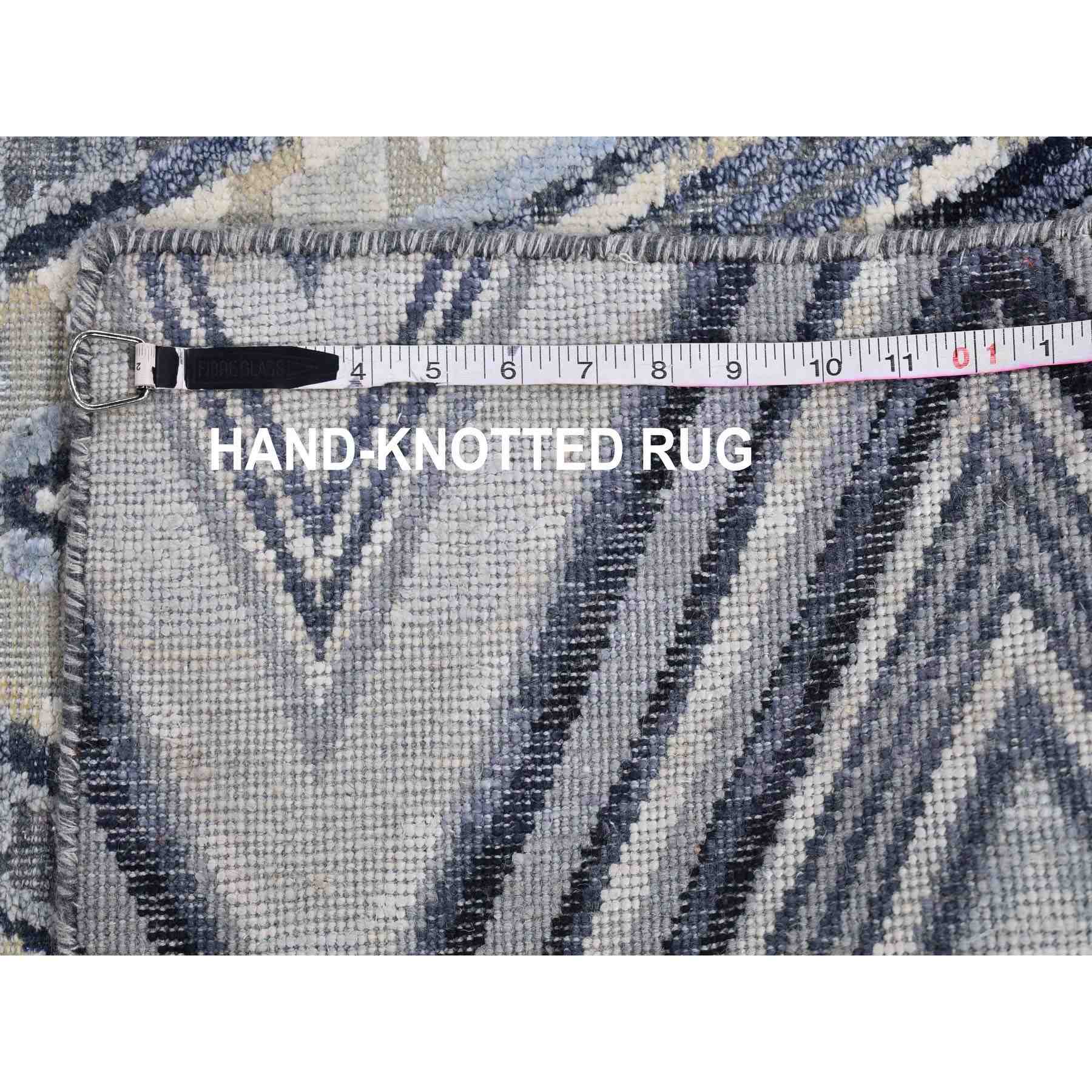 Modern-and-Contemporary-Hand-Knotted-Rug-332440