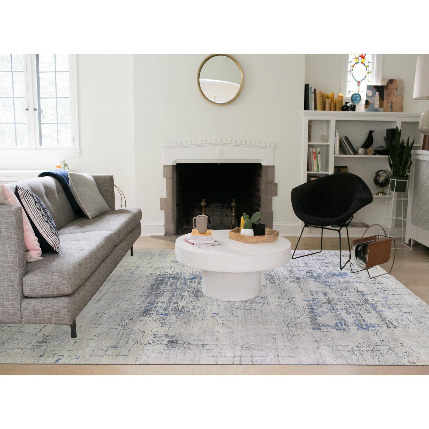 Modern-and-Contemporary-Hand-Knotted-Rug-332445