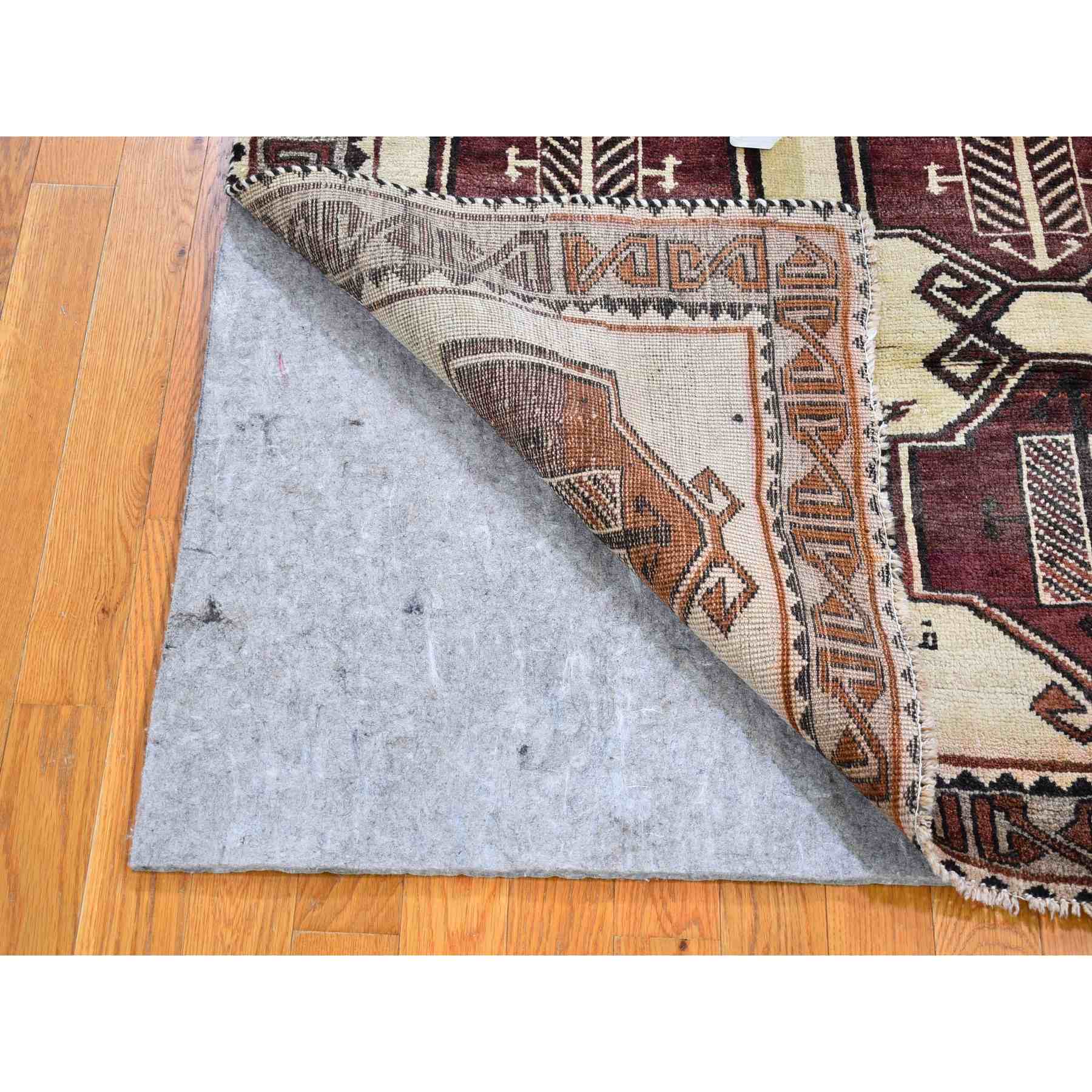 Persian-Hand-Knotted-Rug-330085