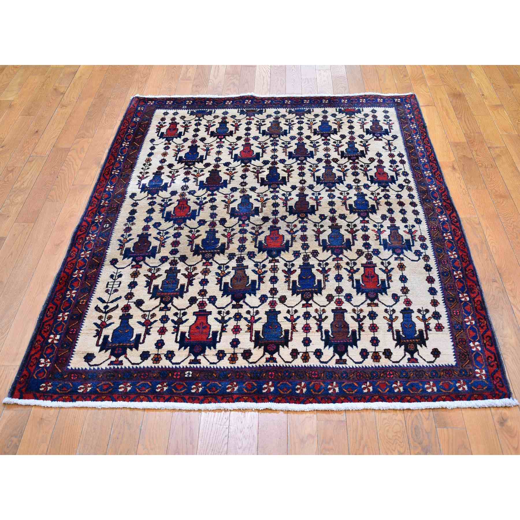 Persian-Hand-Knotted-Rug-331575