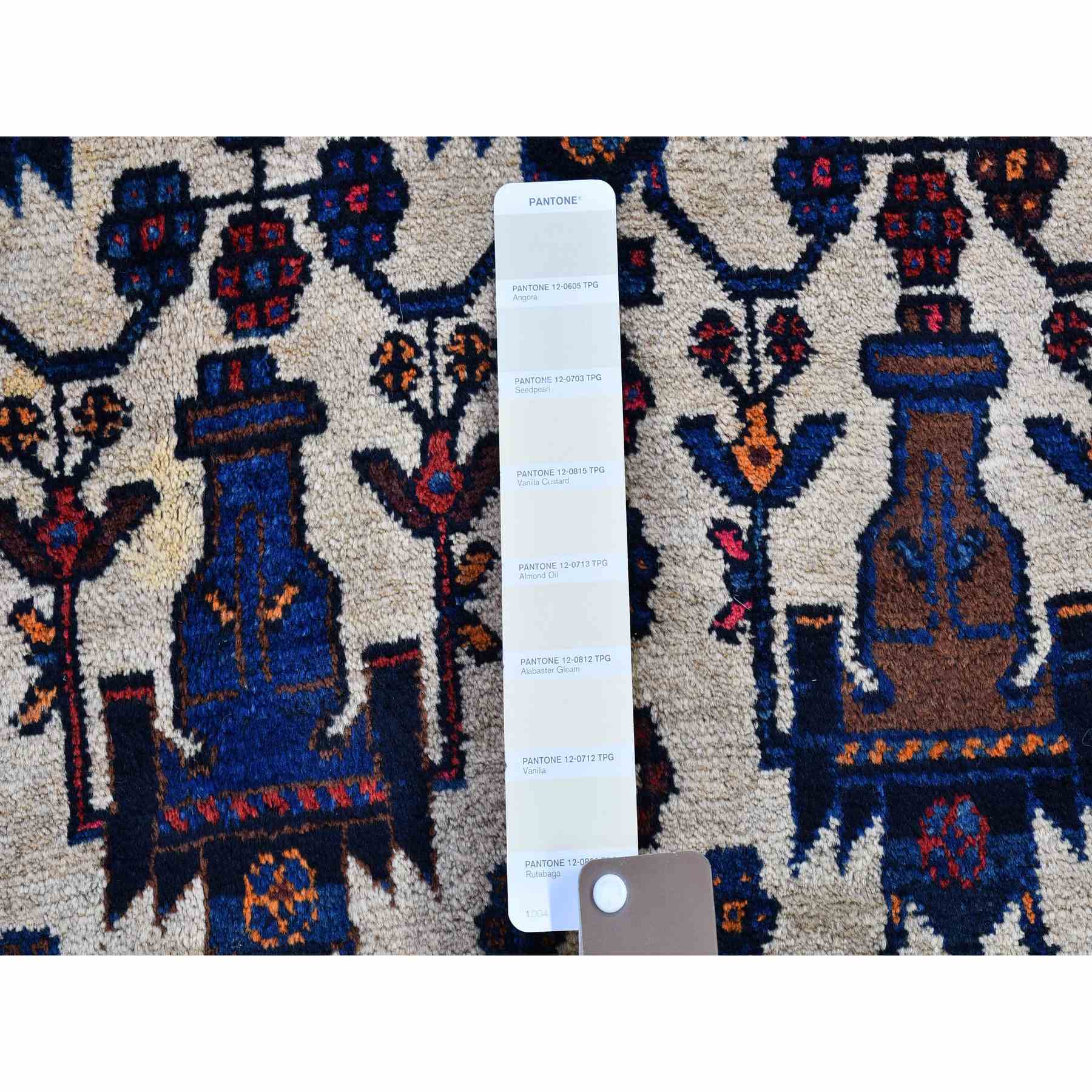 Persian-Hand-Knotted-Rug-331575