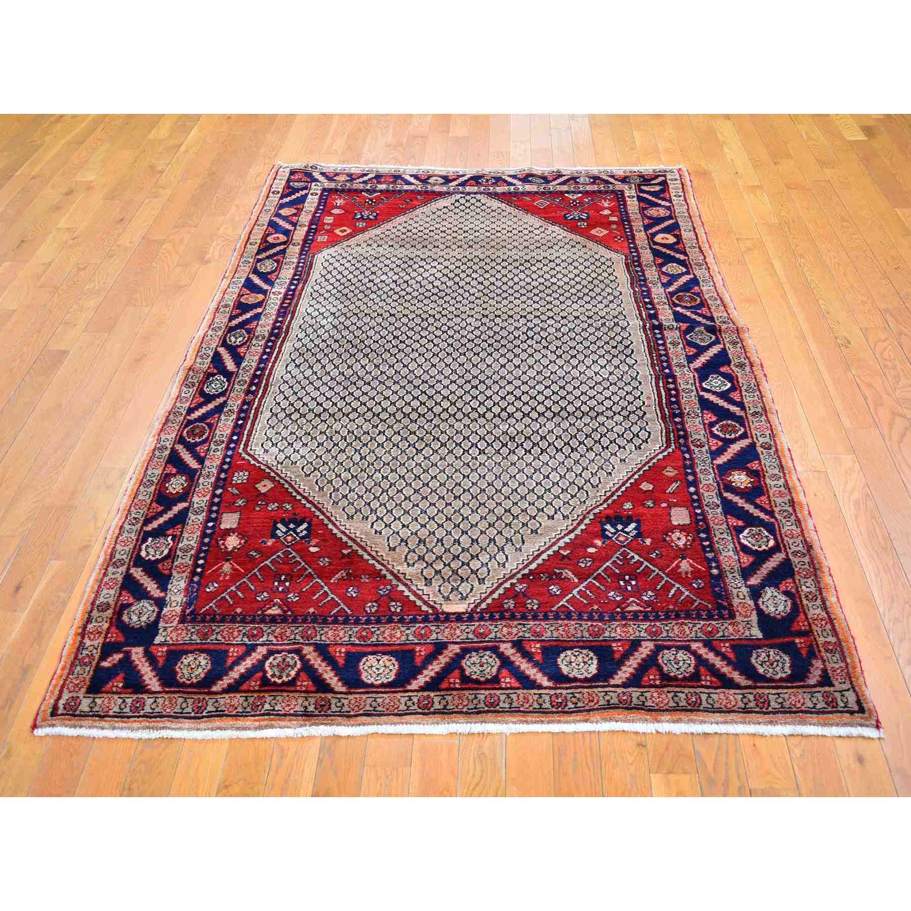 Persian-Hand-Knotted-Rug-331620