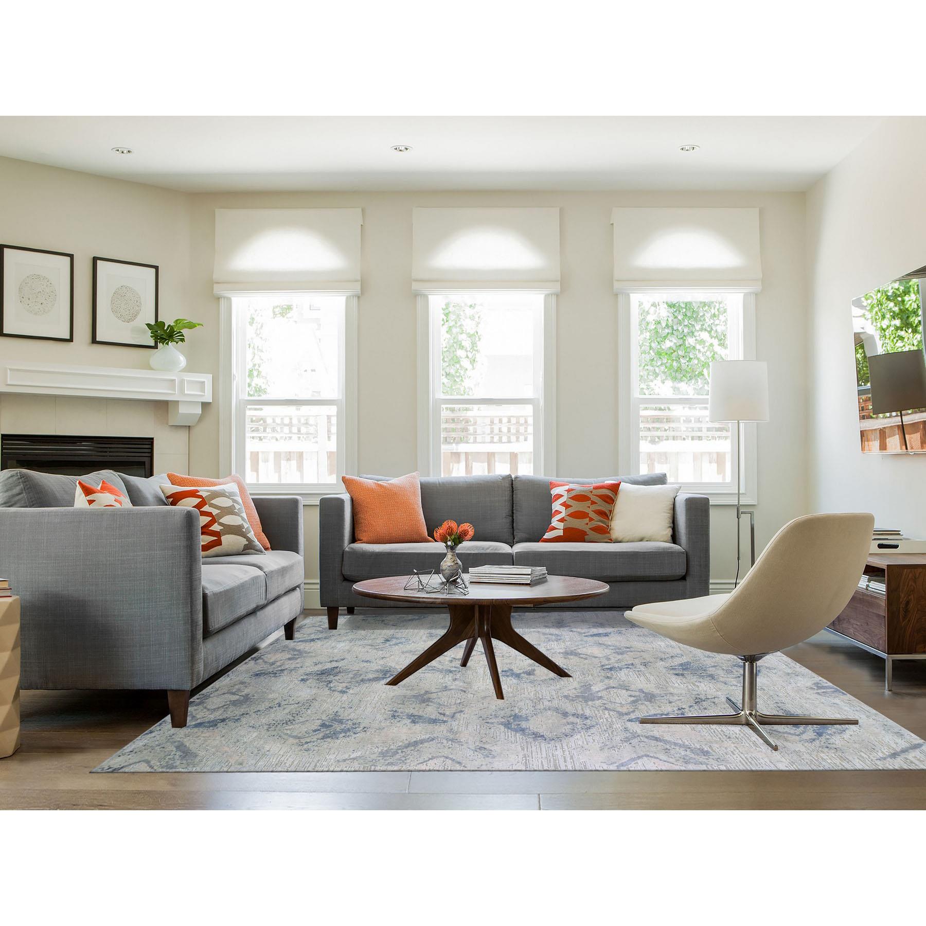 Wool-and-Silk-Hand-Knotted-Rug-332215