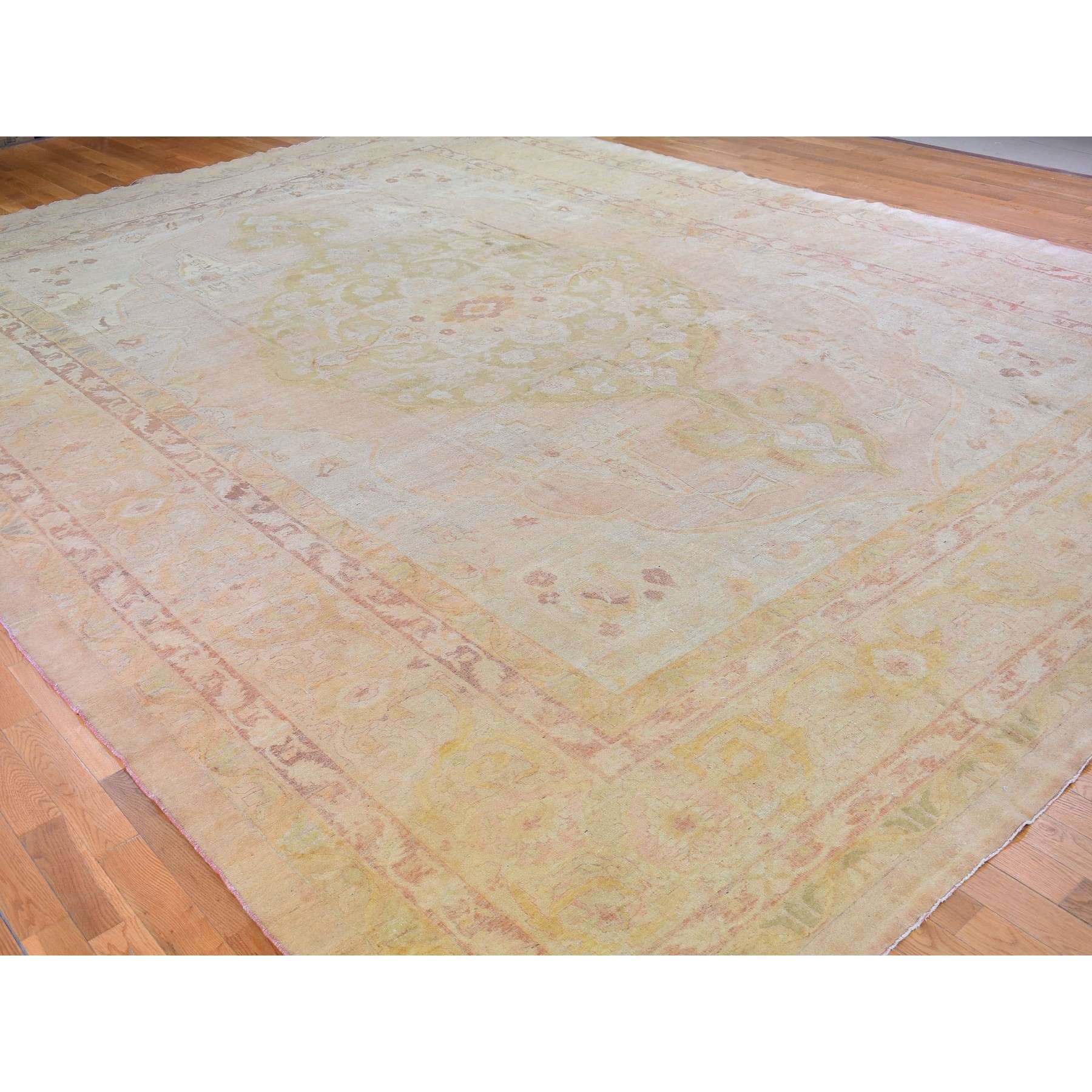 Antique-Hand-Knotted-Rug-332525
