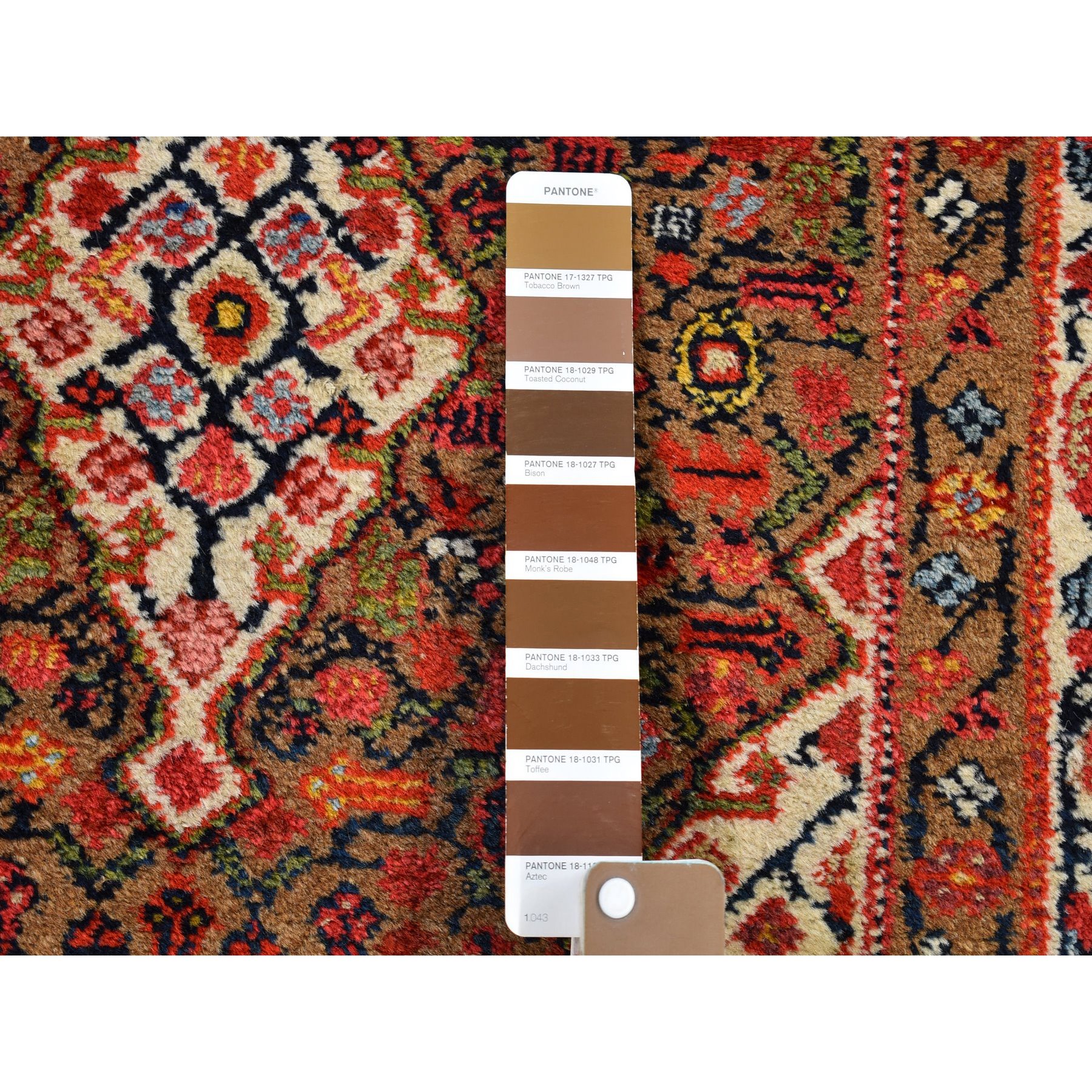 Antique-Hand-Knotted-Rug-332965